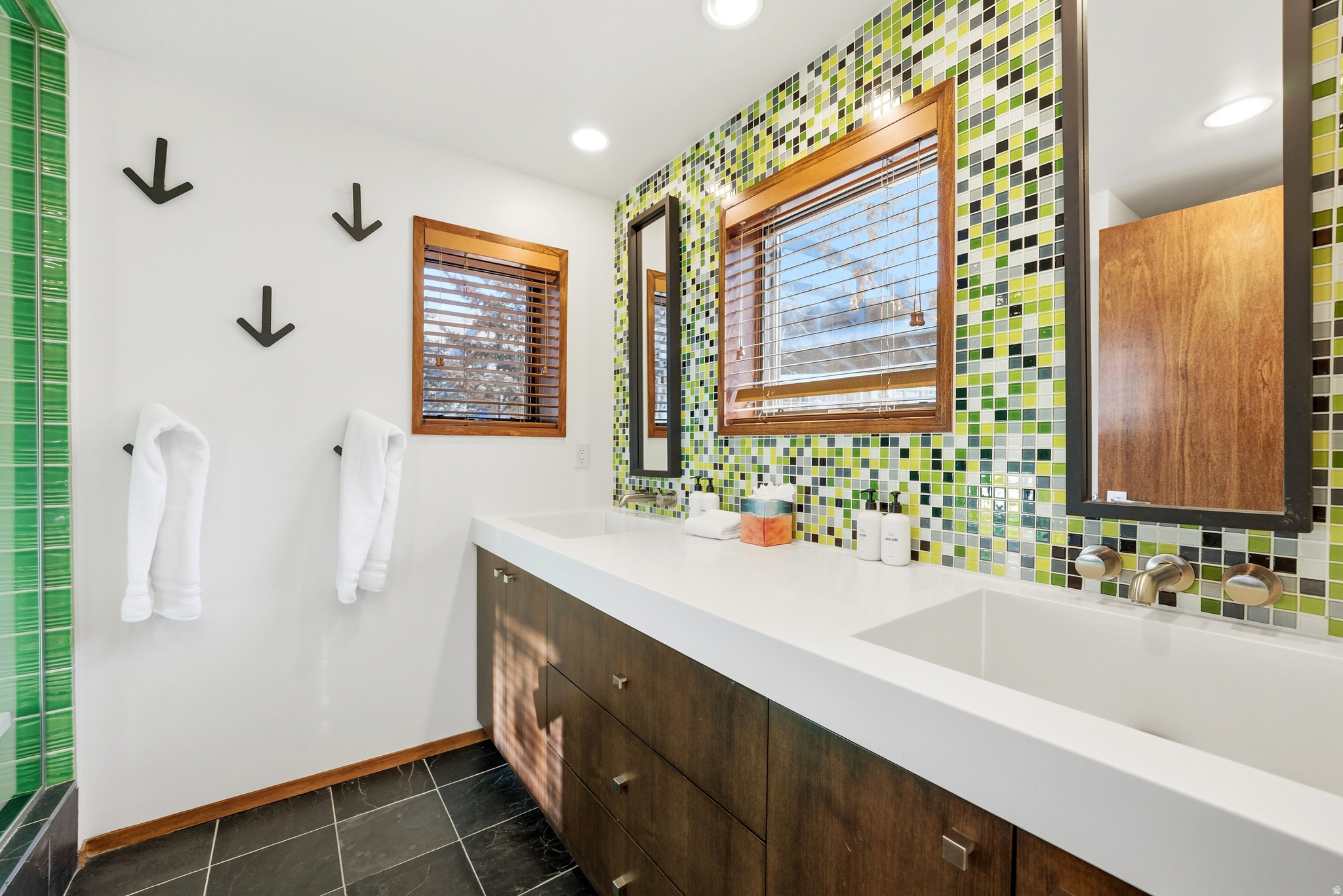 PARKWOOD PLACE - Residential