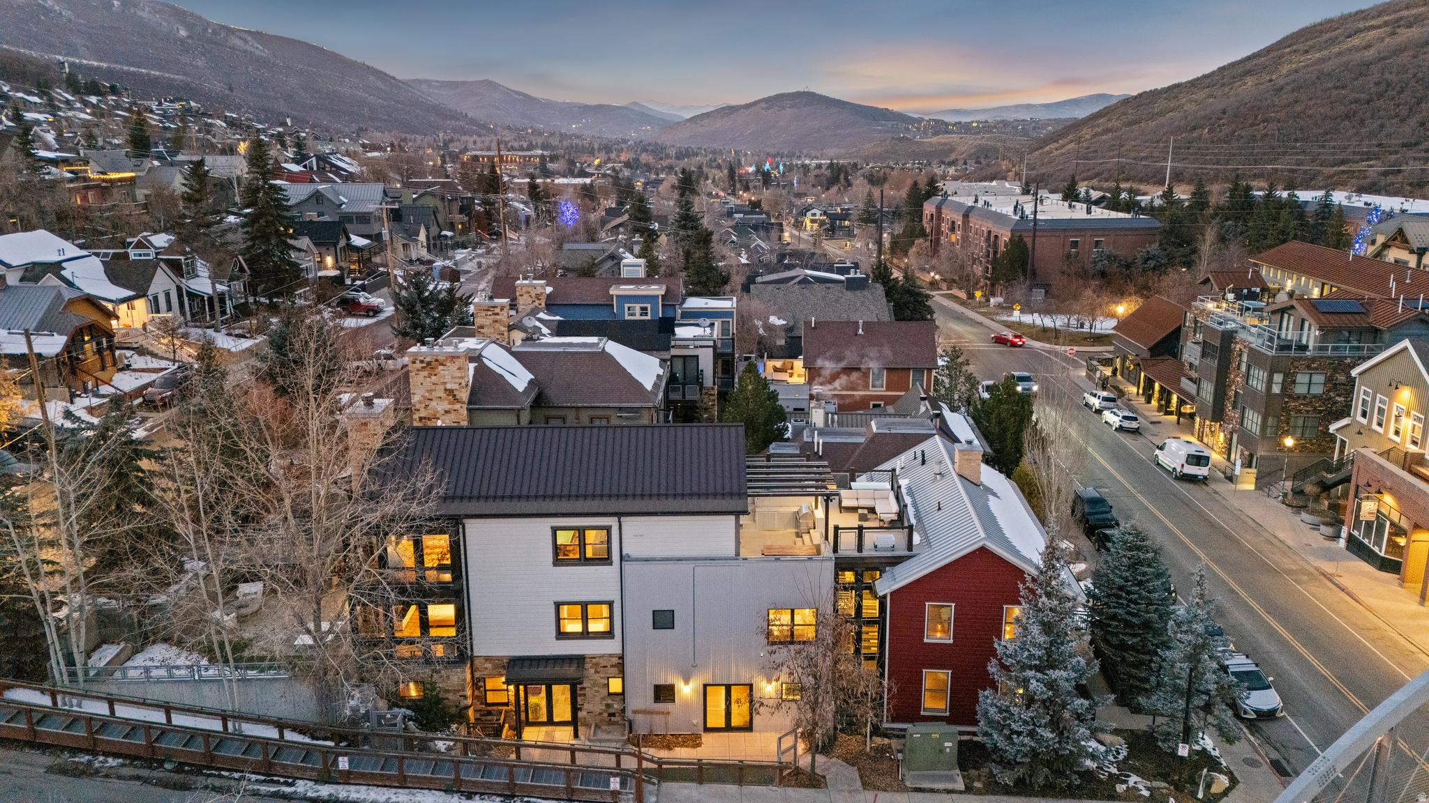 PARKWOOD PLACE - Residential