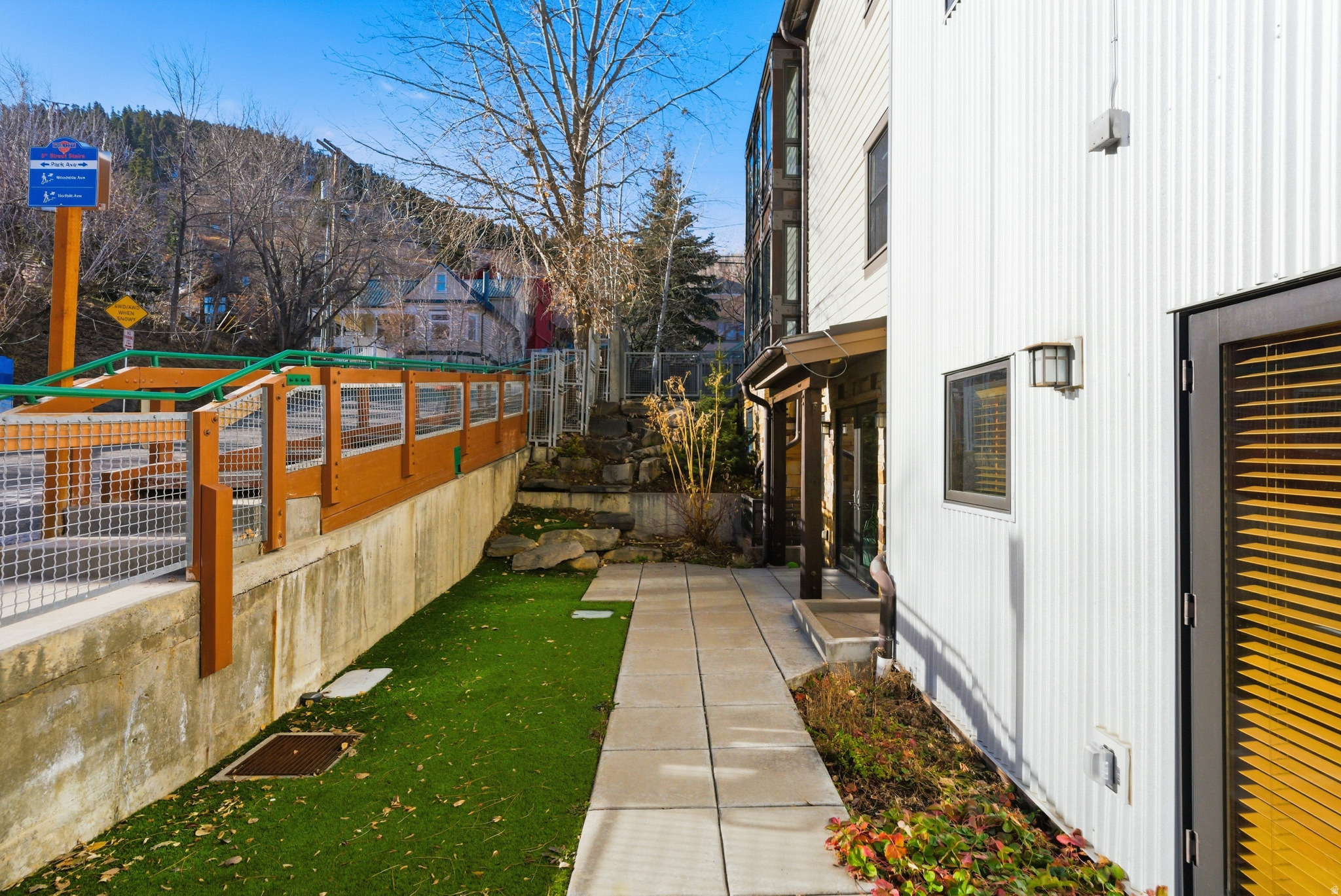 PARKWOOD PLACE - Residential
