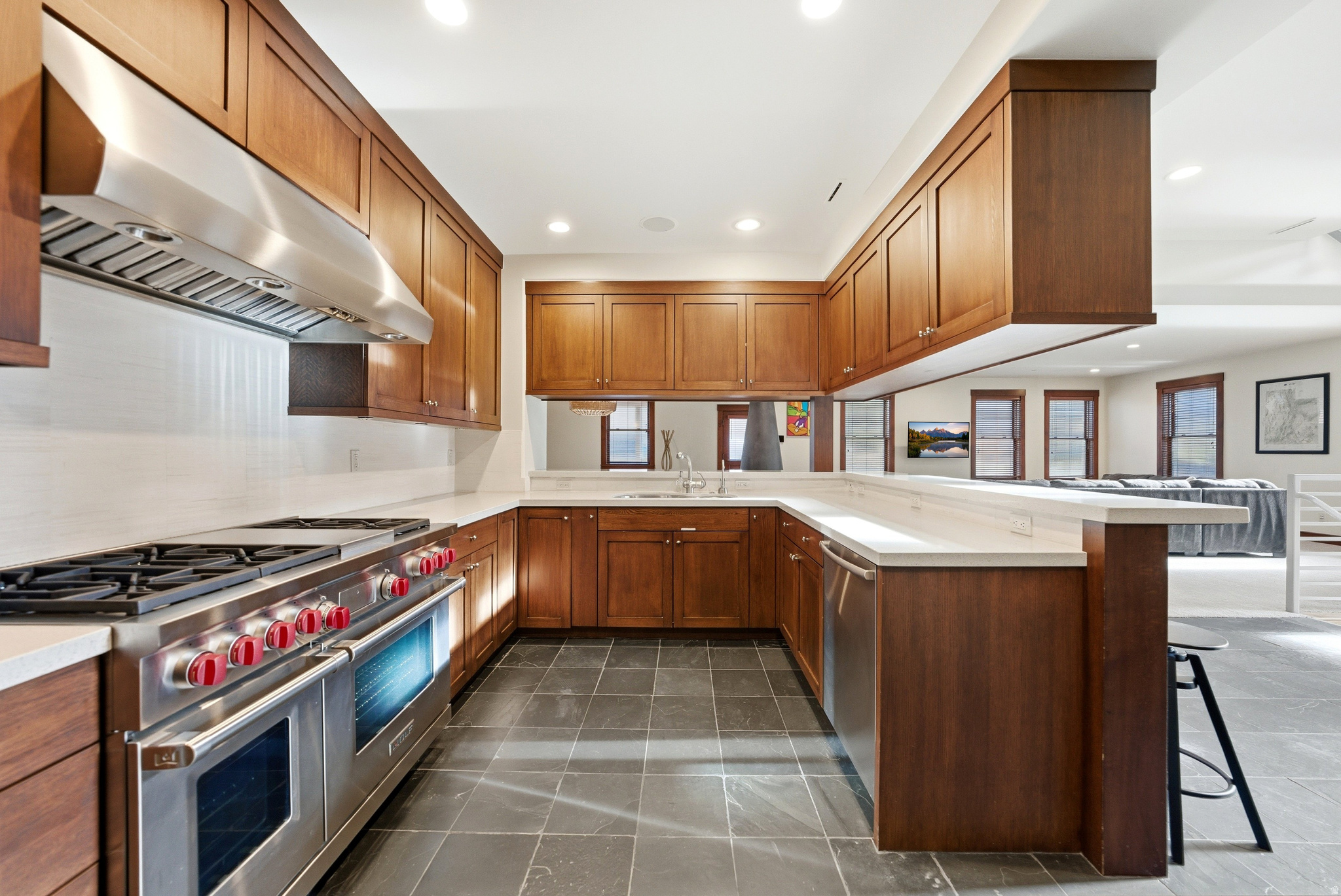 PARKWOOD PLACE - Residential