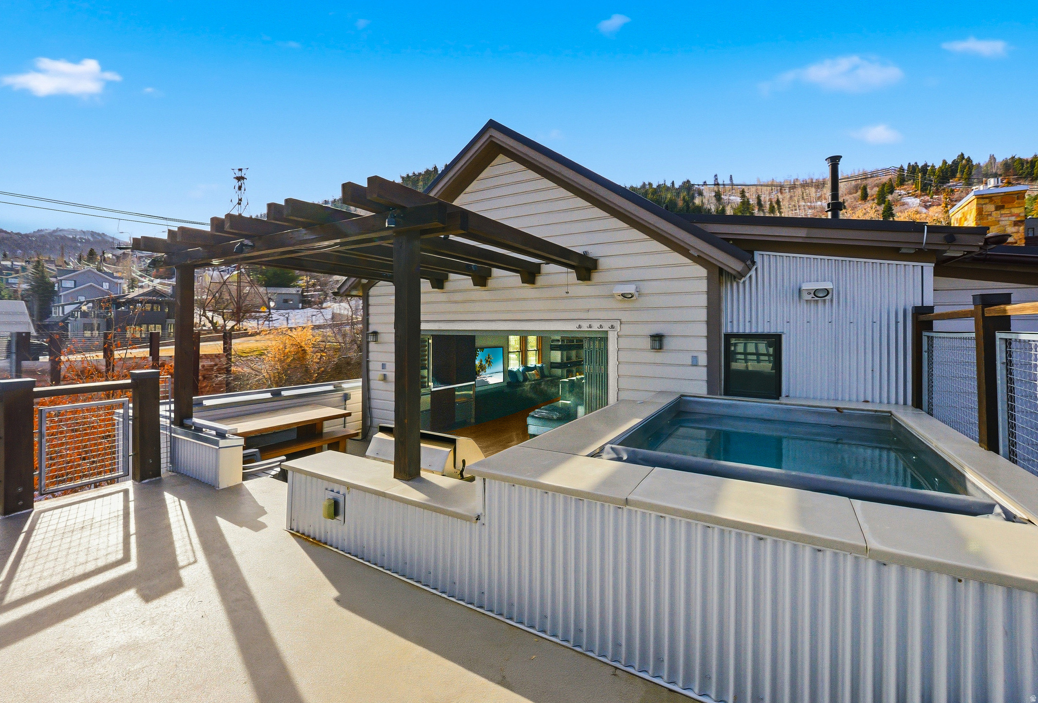 PARKWOOD PLACE - Residential