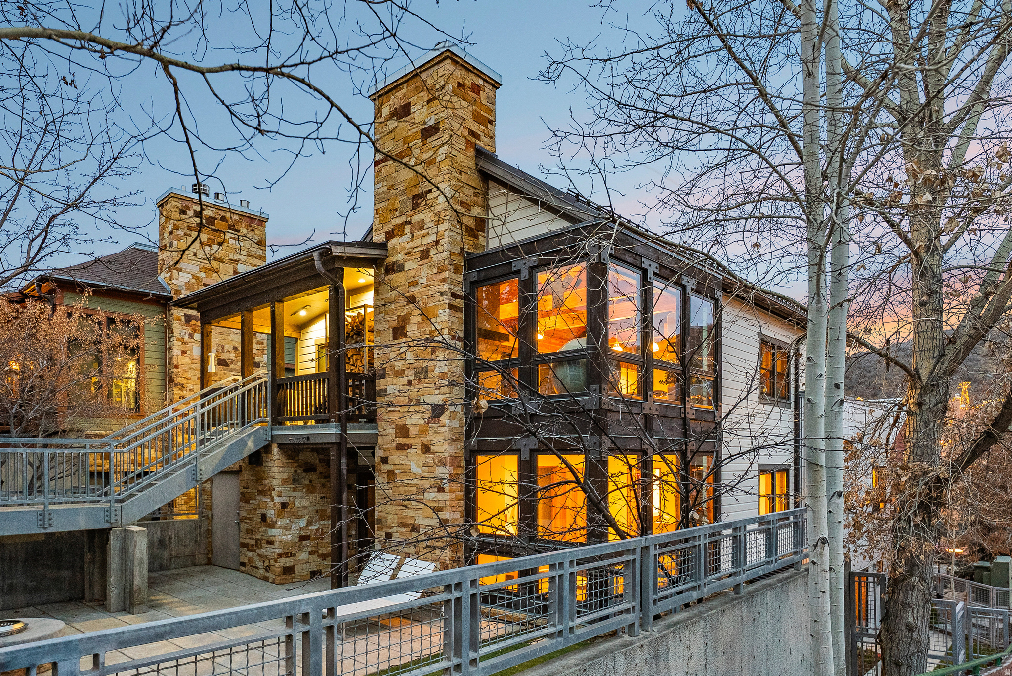 PARKWOOD PLACE - Residential