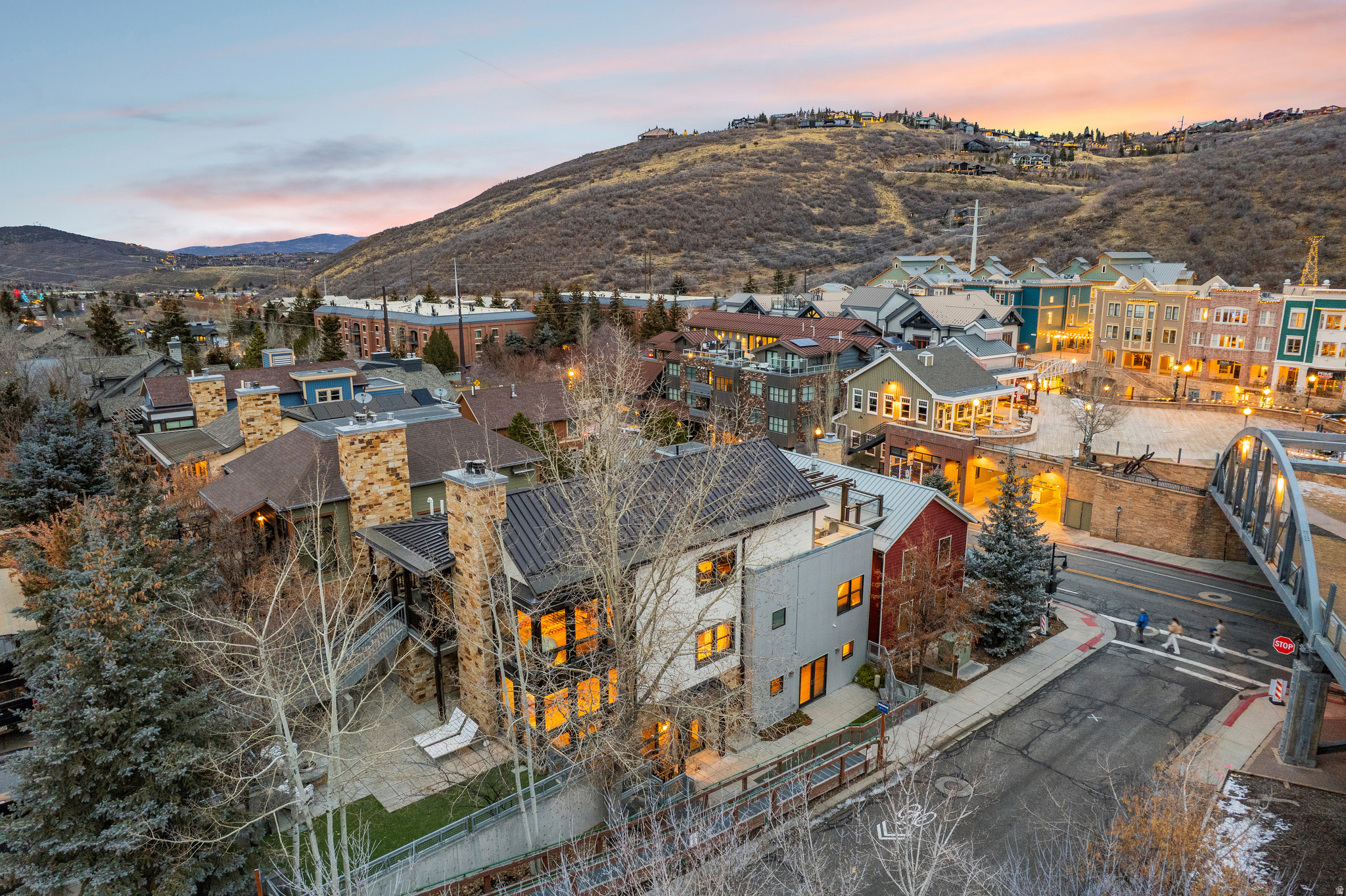 PARKWOOD PLACE - Residential