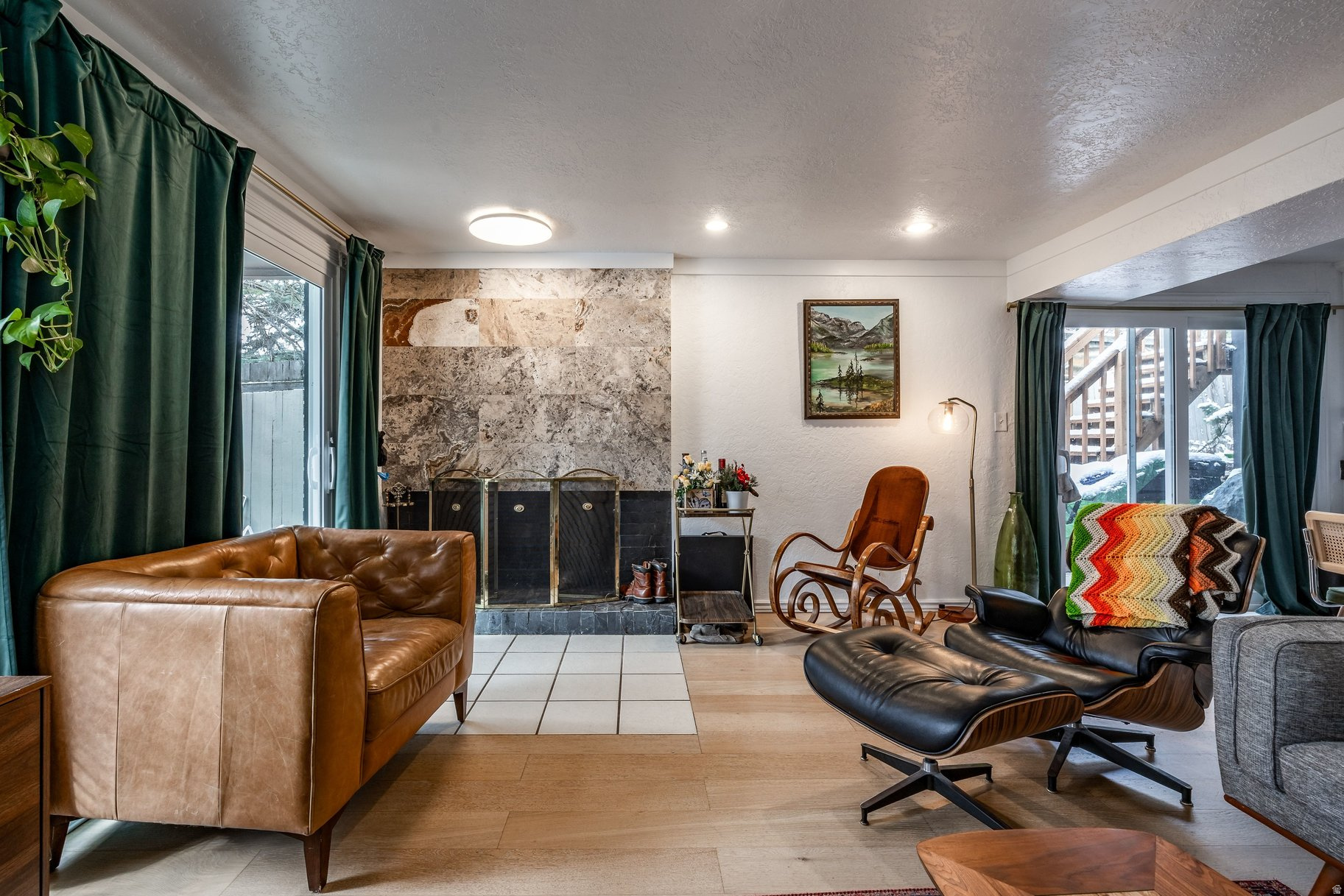 LITTLE MOUNT - Residential