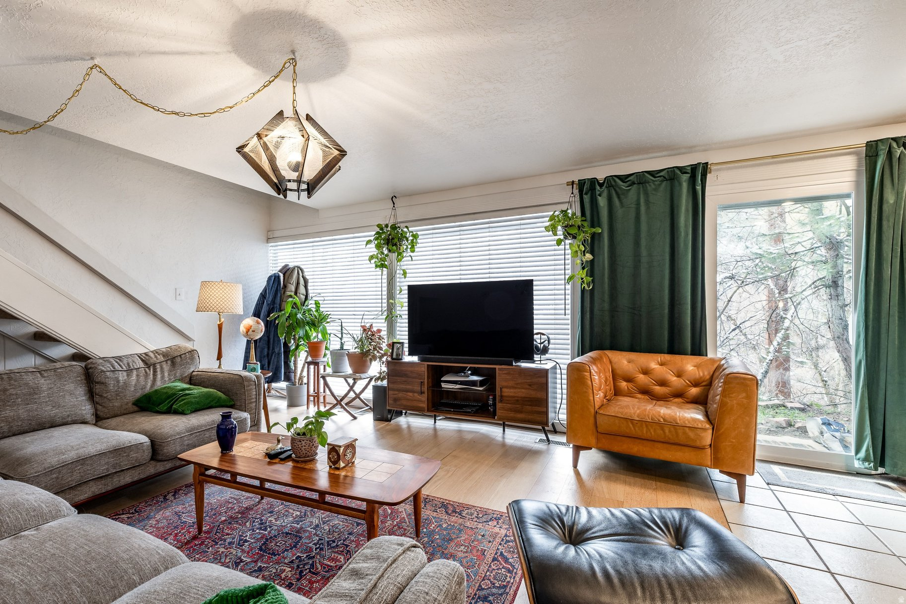 LITTLE MOUNT - Residential