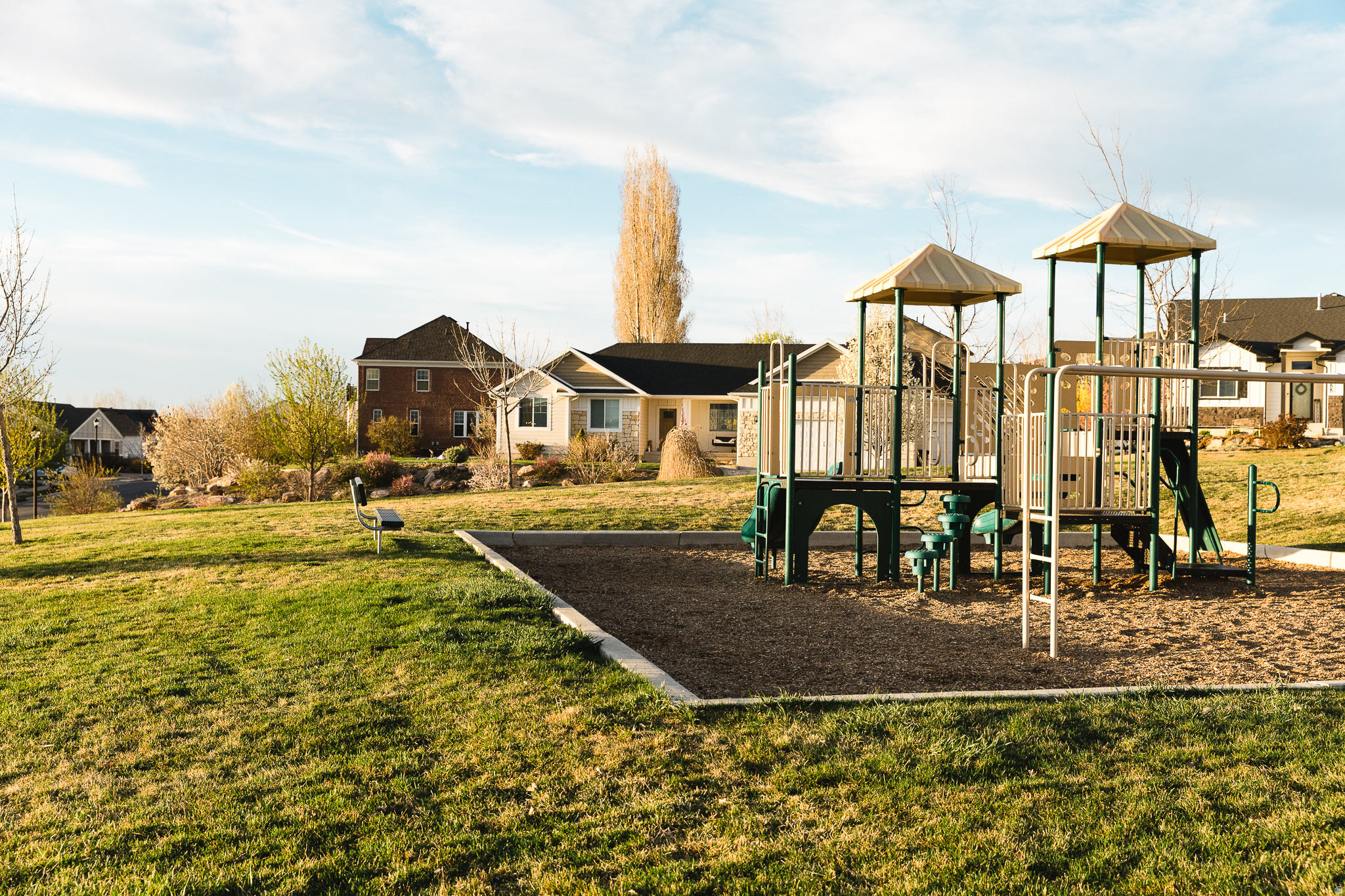 SMITHFIELD RIDGES SU - Residential