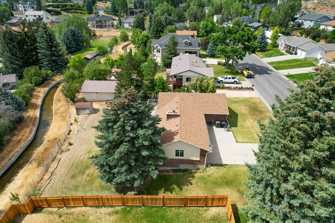 VALLEY HILLS ESTATES - Residential
