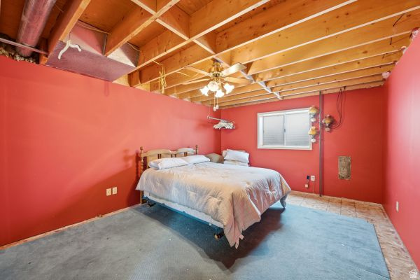 VALLEY HILLS ESTATES - Residential