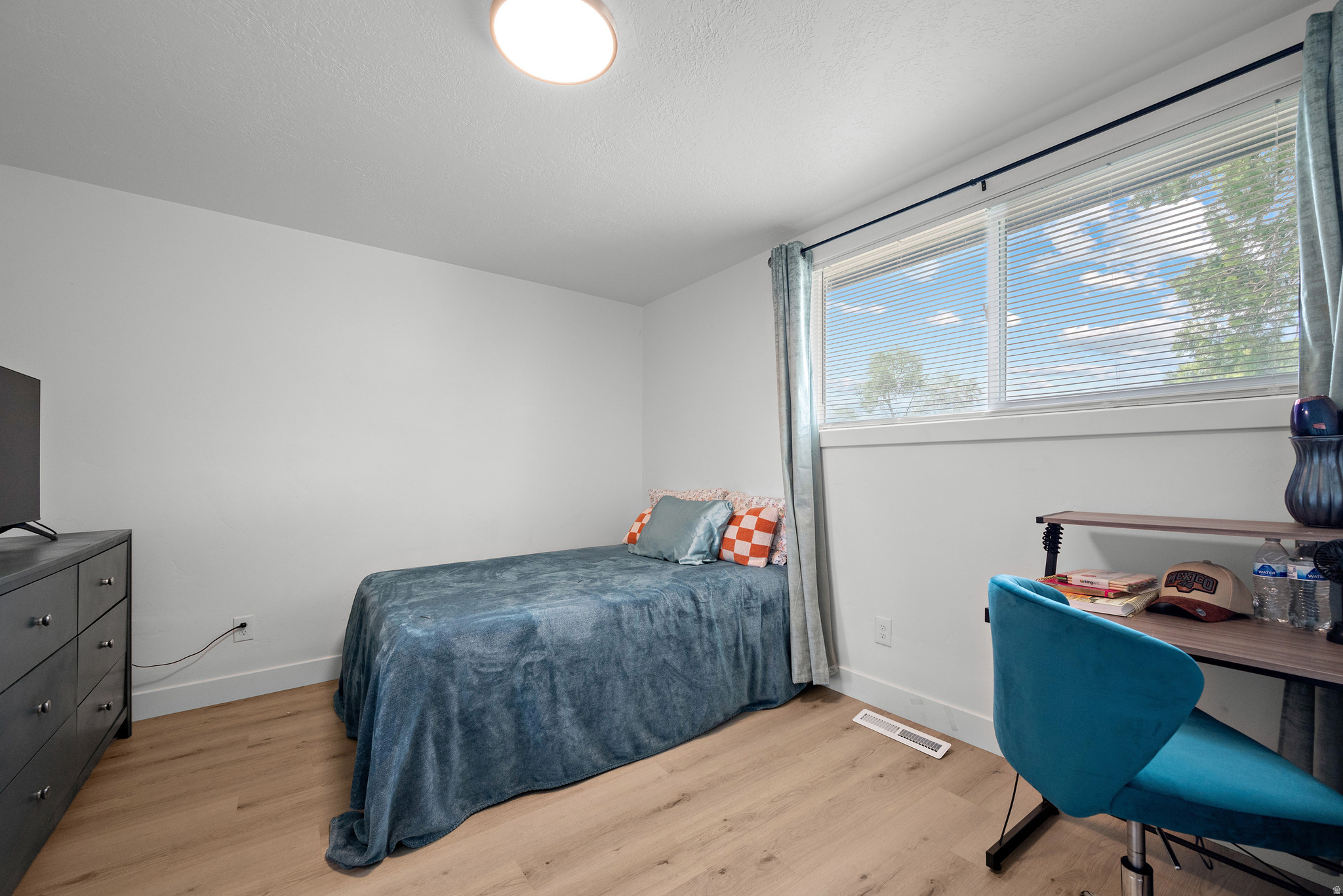 SCOTTSDALE SUB - Residential