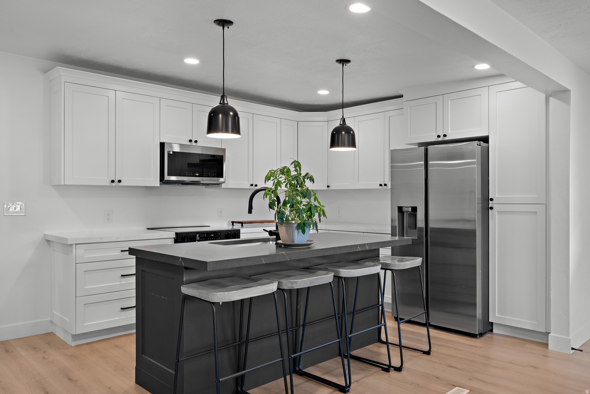 SCOTTSDALE SUB - Residential