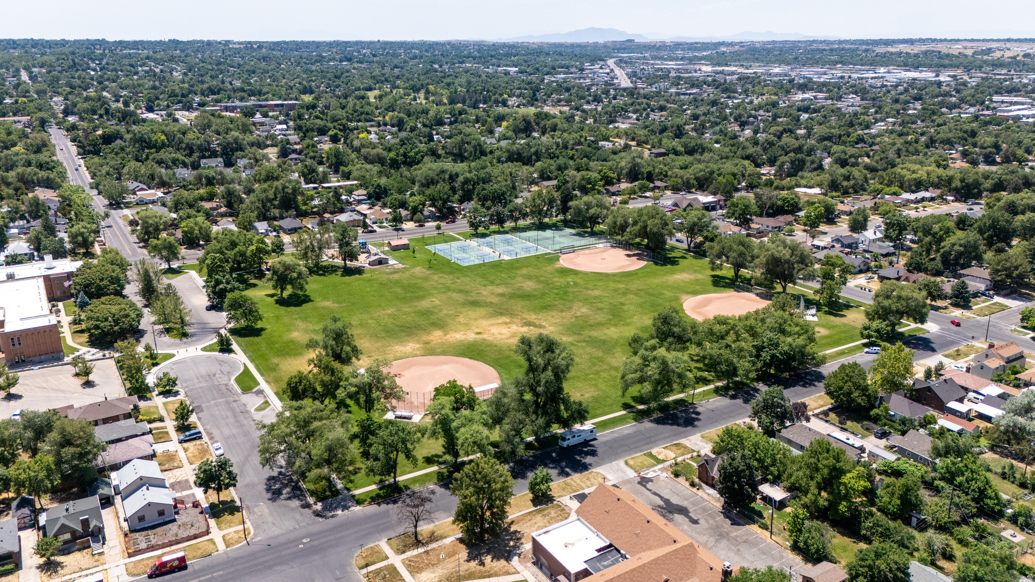 THOMPSON & DIETER'S - Residential
