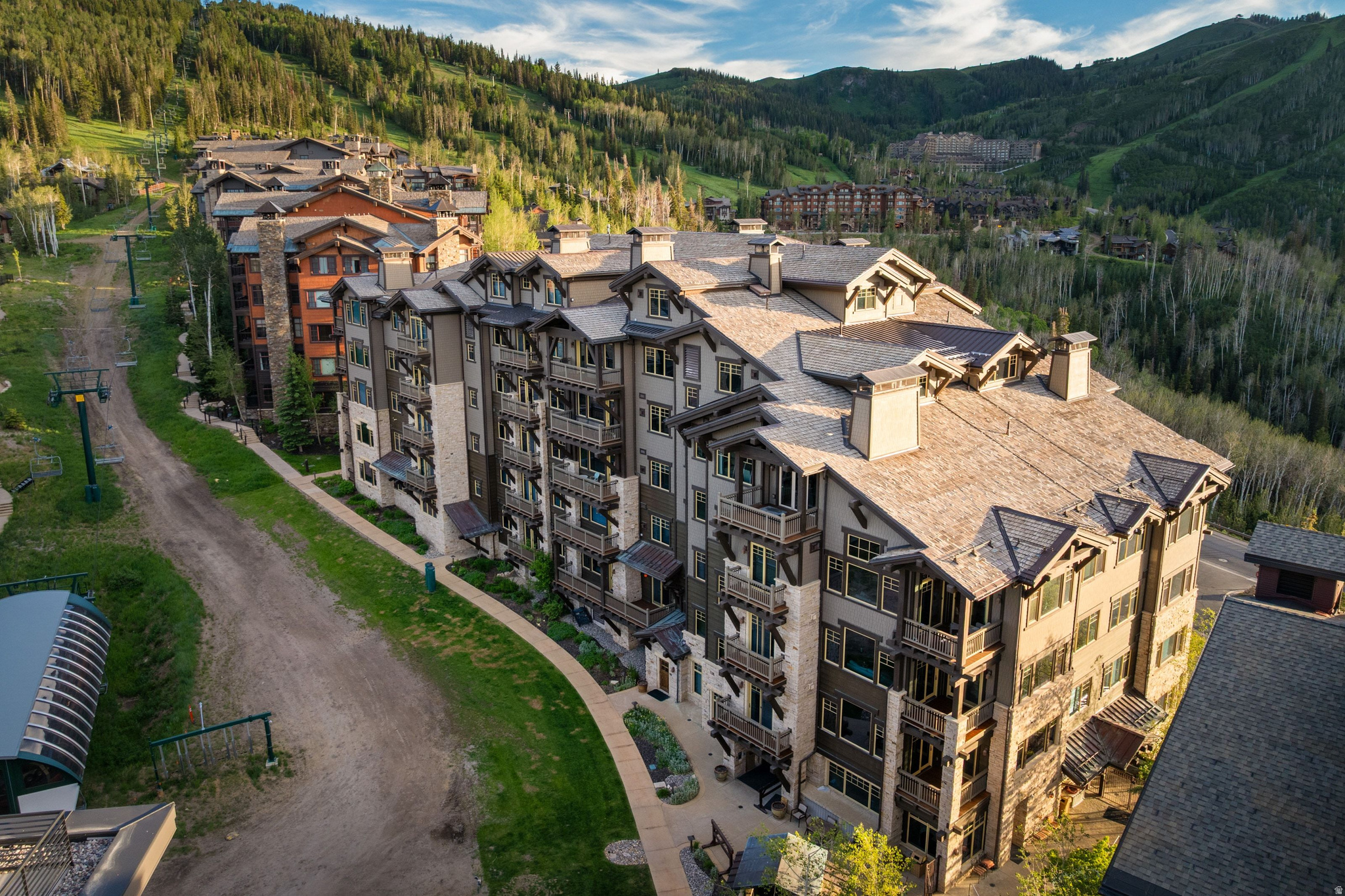 SILVER STRIKE LODGE - Residential