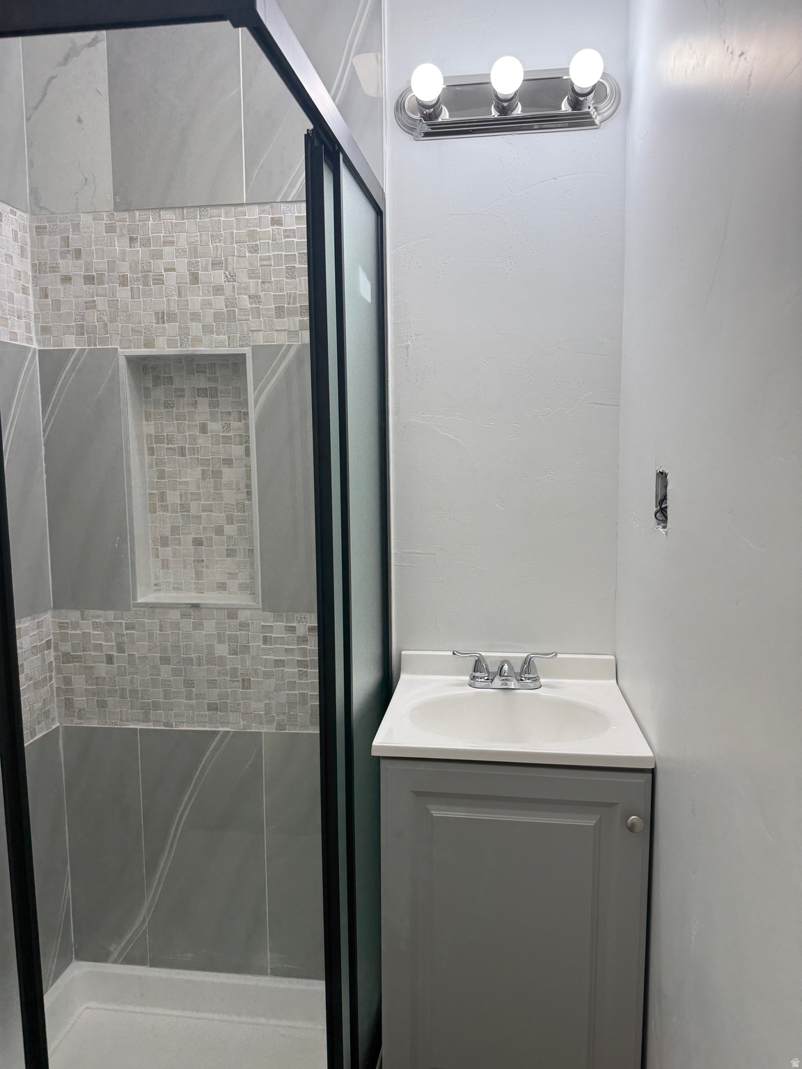 DEERHAVEN - Residential Lease