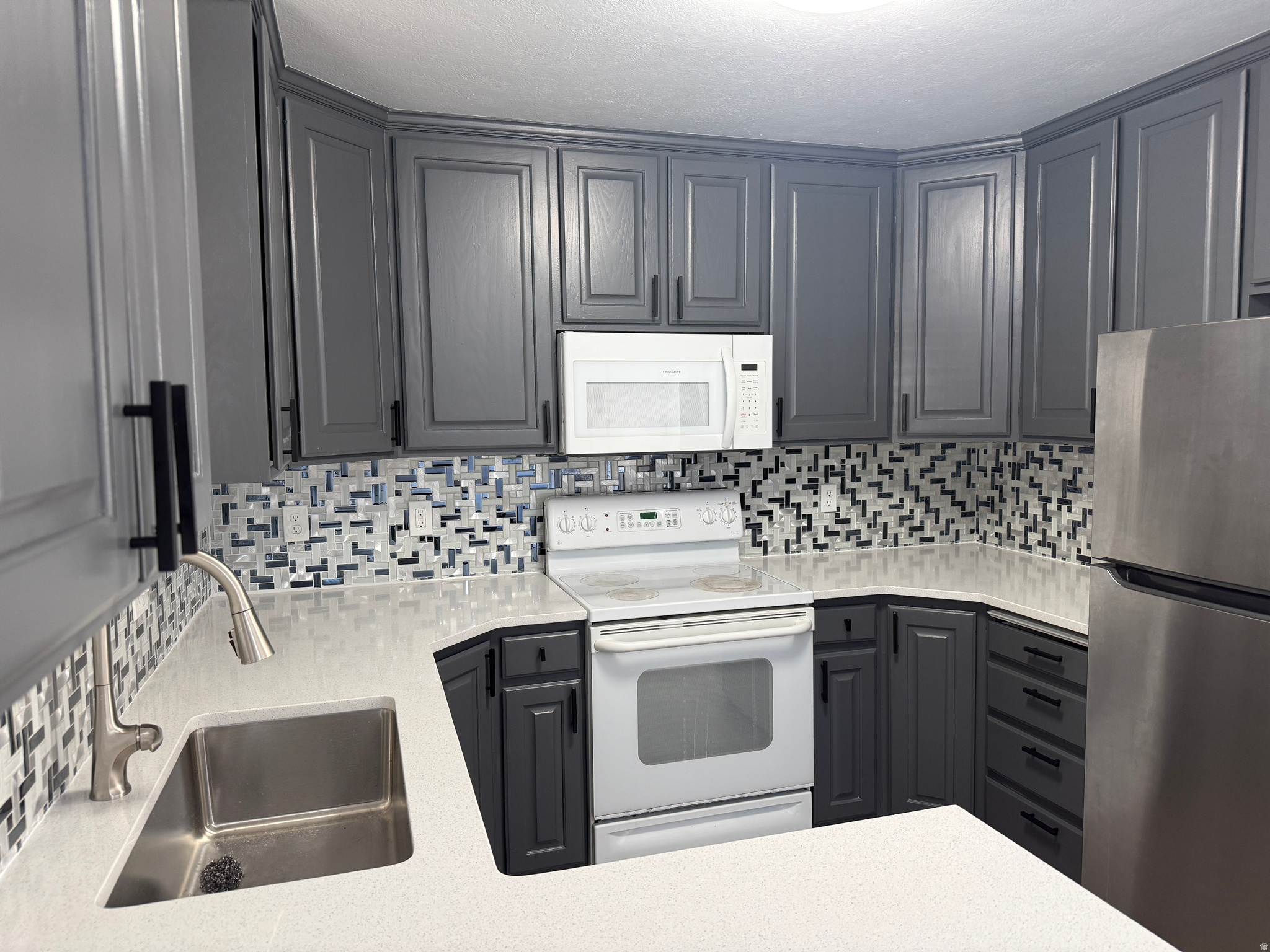 DEERHAVEN - Residential Lease