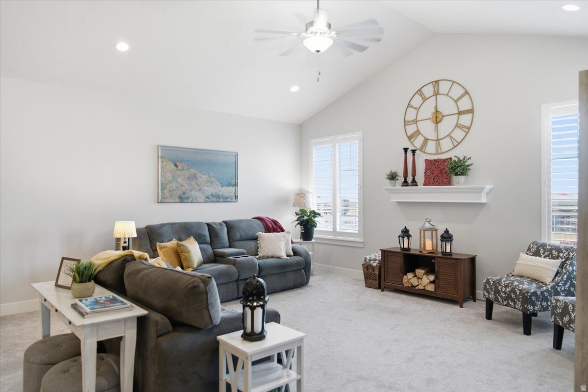 ANNIES ACRES - Residential