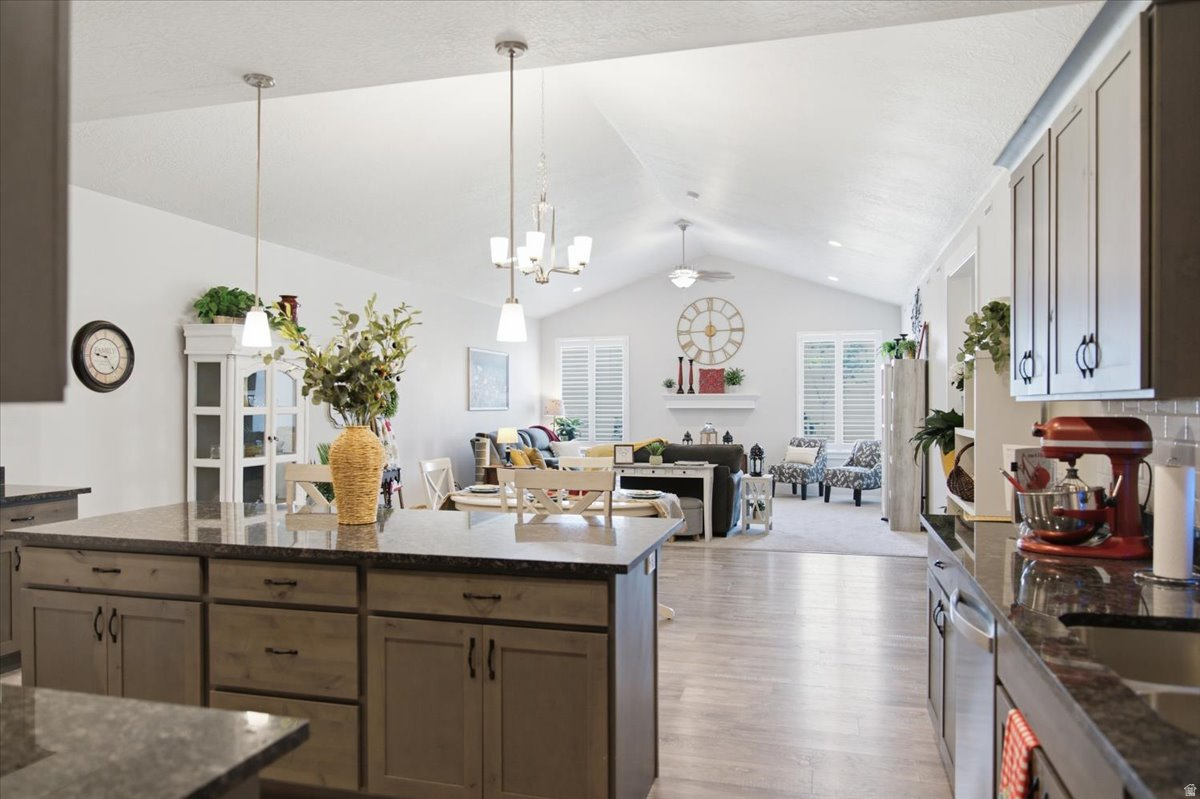 ANNIES ACRES - Residential