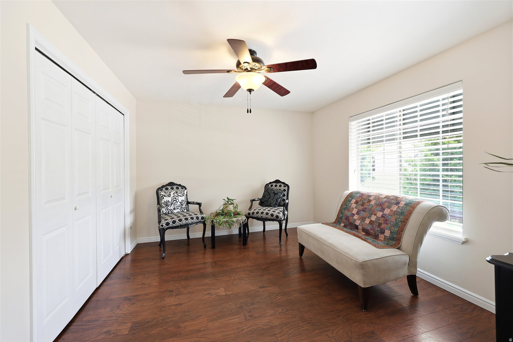 ABBY CONDO - Residential