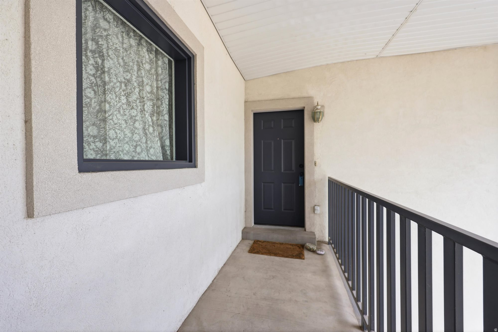 ABBY CONDO - Residential