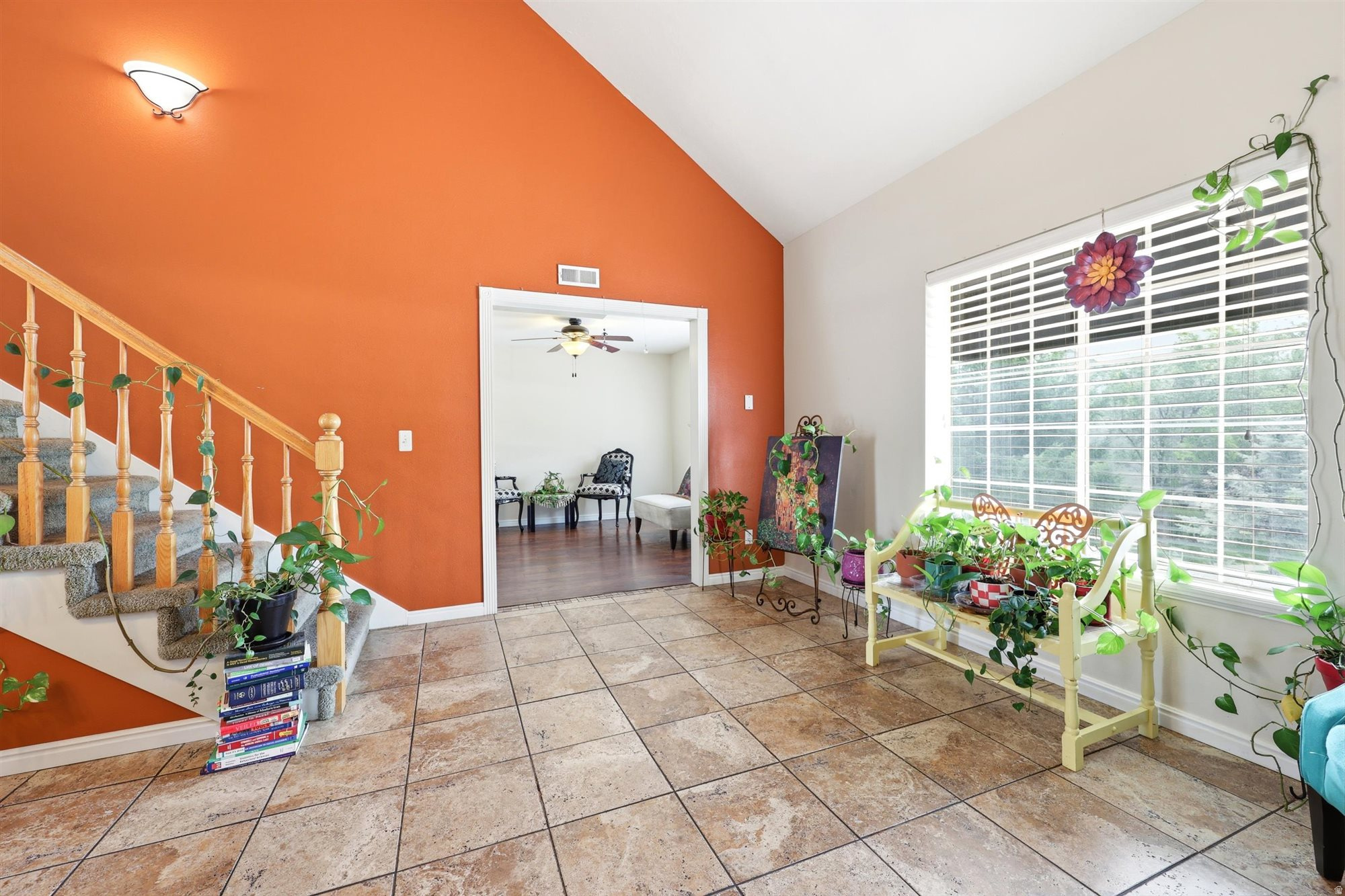ABBY CONDO - Residential