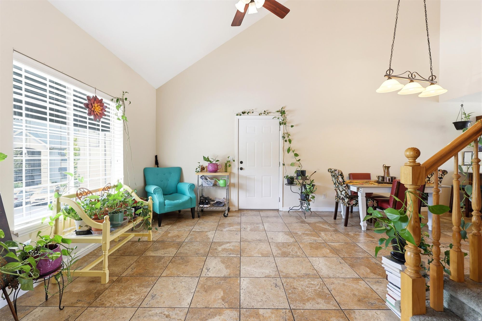 ABBY CONDO - Residential