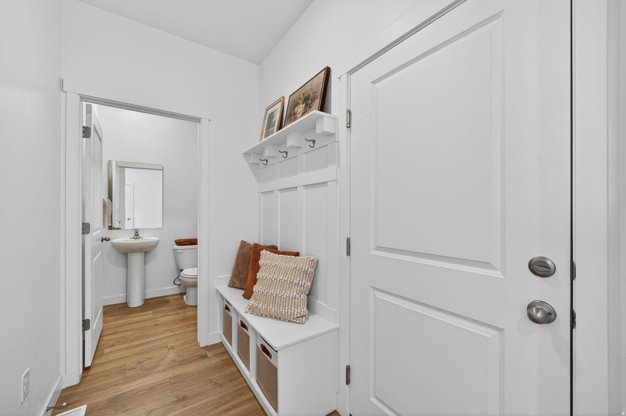 GATEWAY TO LITTLE VALLEY - Residential