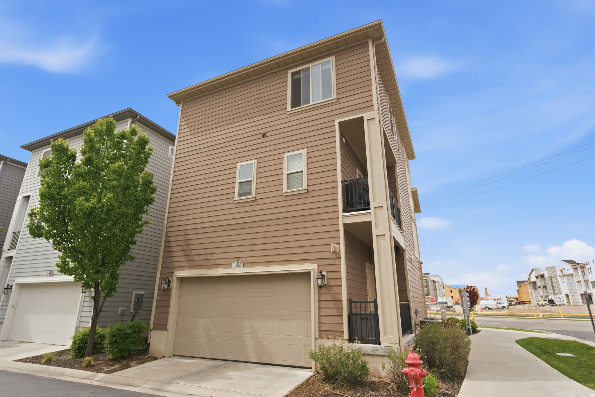 THE AVENUES AT STATION PARK - Residential