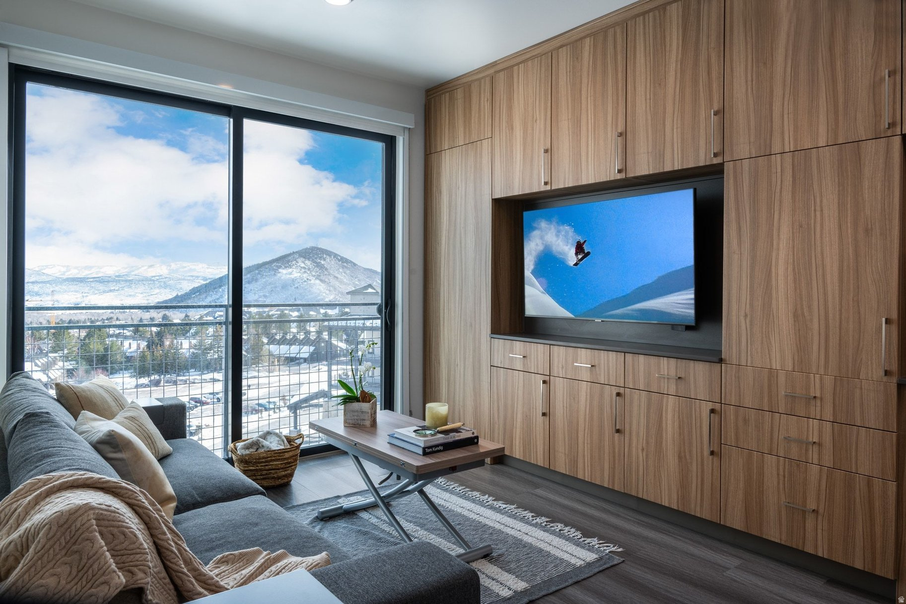 CANYON HAUS/YOTELPAD - Residential