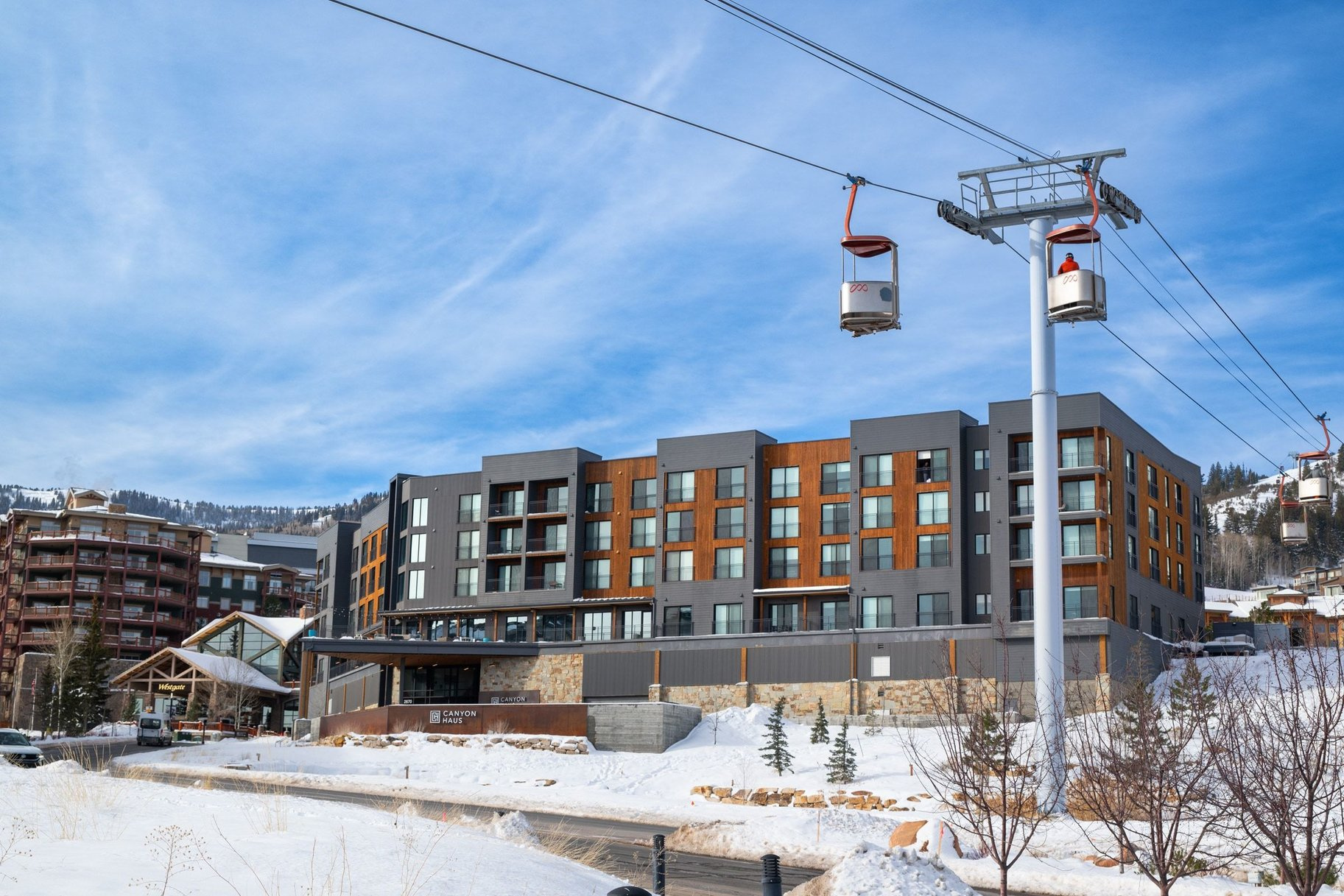 CANYON HAUS/YOTELPAD - Residential