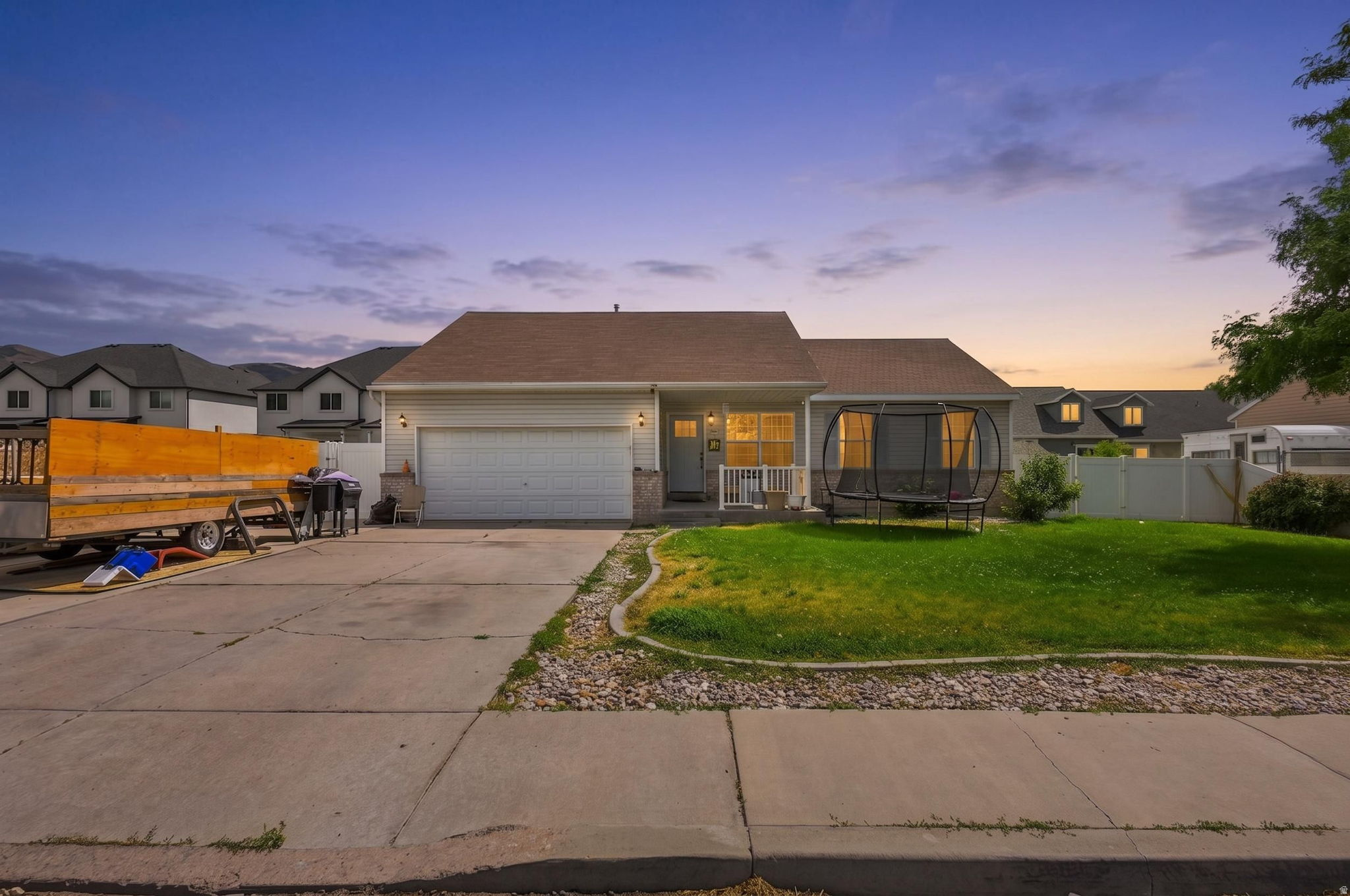 Welcome to this 5-bedroom, 2-bathroom home in the heart of Payson! Offering a finished basement and situated on a spacious 0.22-acre lot, this property provides plenty of room for comfortable living, entertaining, or future possibilities. Conveniently located near local amenities, schools, and parks. This property is a short sale, and the list price is subject to third-party approval. Don't miss this opportunity to make this home your own!   Square footage figures are provided as a courtesy estimate only and were obtained from previous listing.  Buyer is advised to obtain an independent measurement.