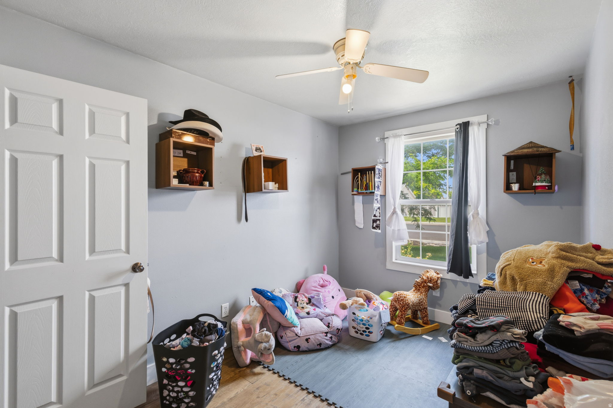PAYSON MEADOWS - Residential