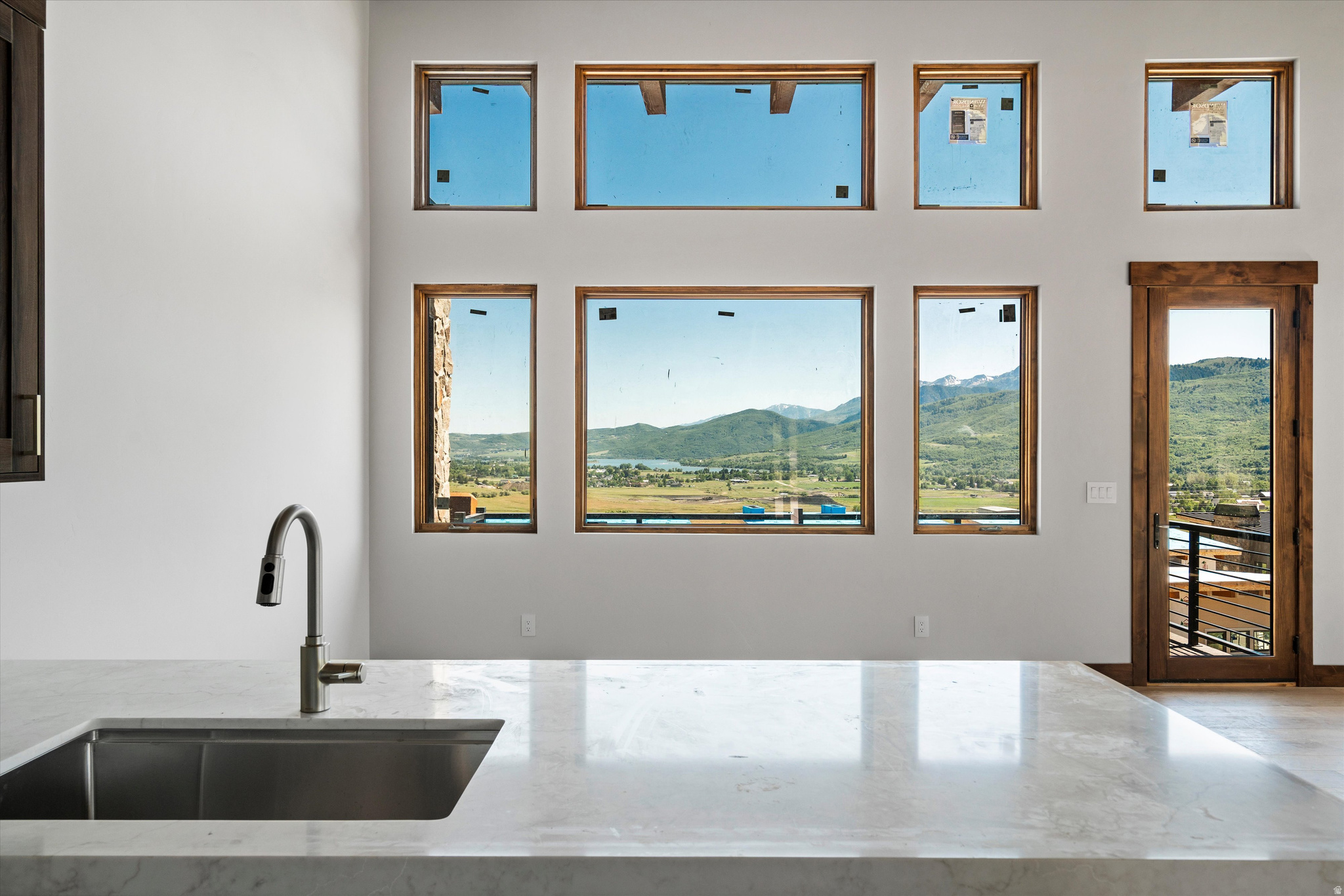 THE RIDGE TOWNHOMES - Residential