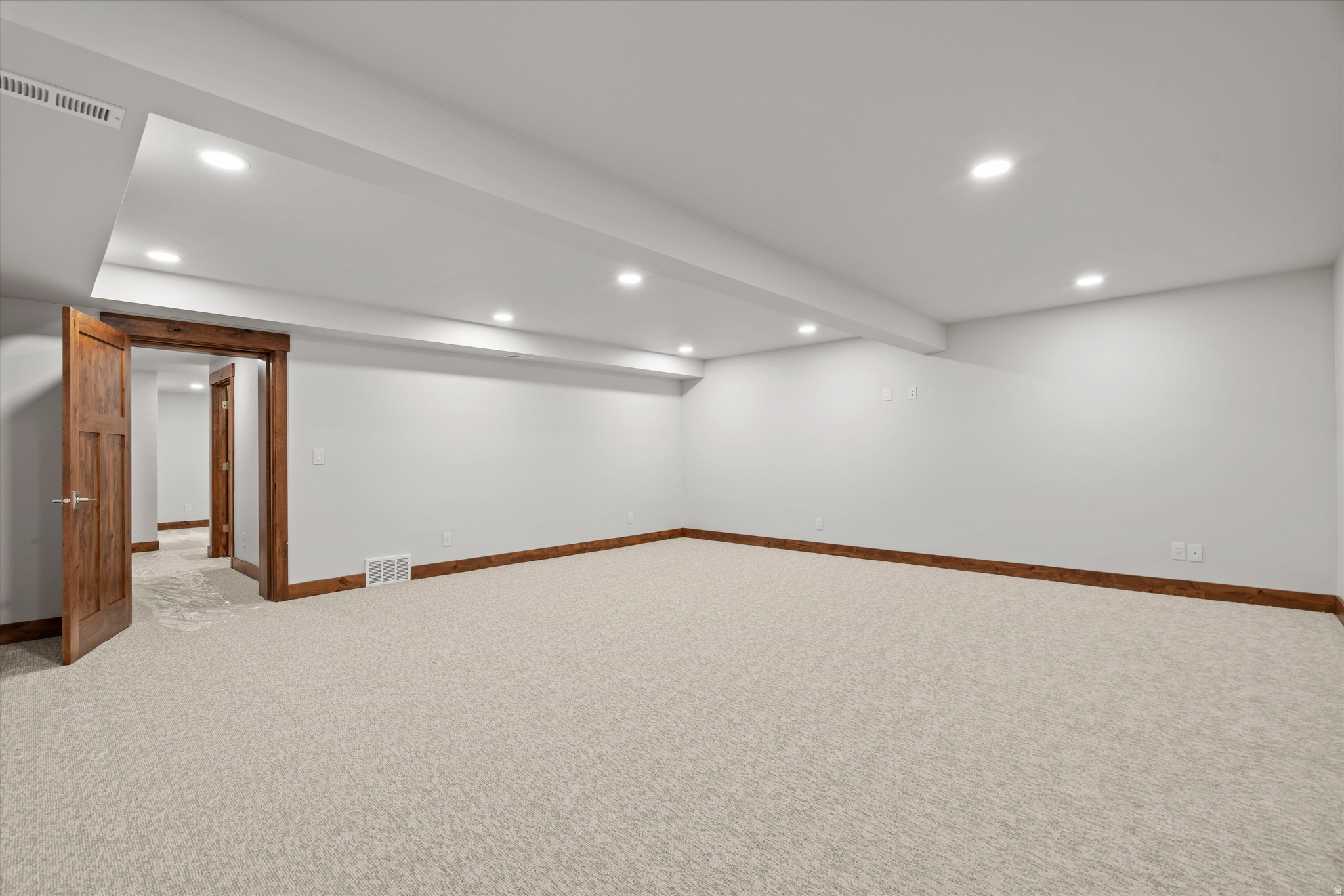 THE RIDGE TOWNHOMES - Residential