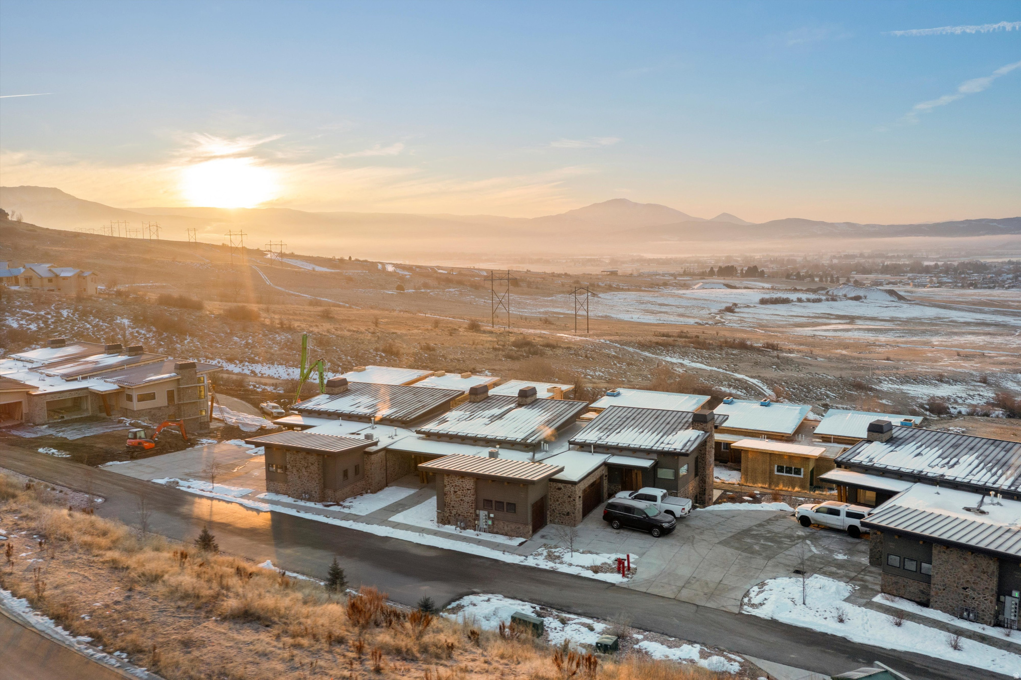 THE RIDGE TOWNHOMES - Residential