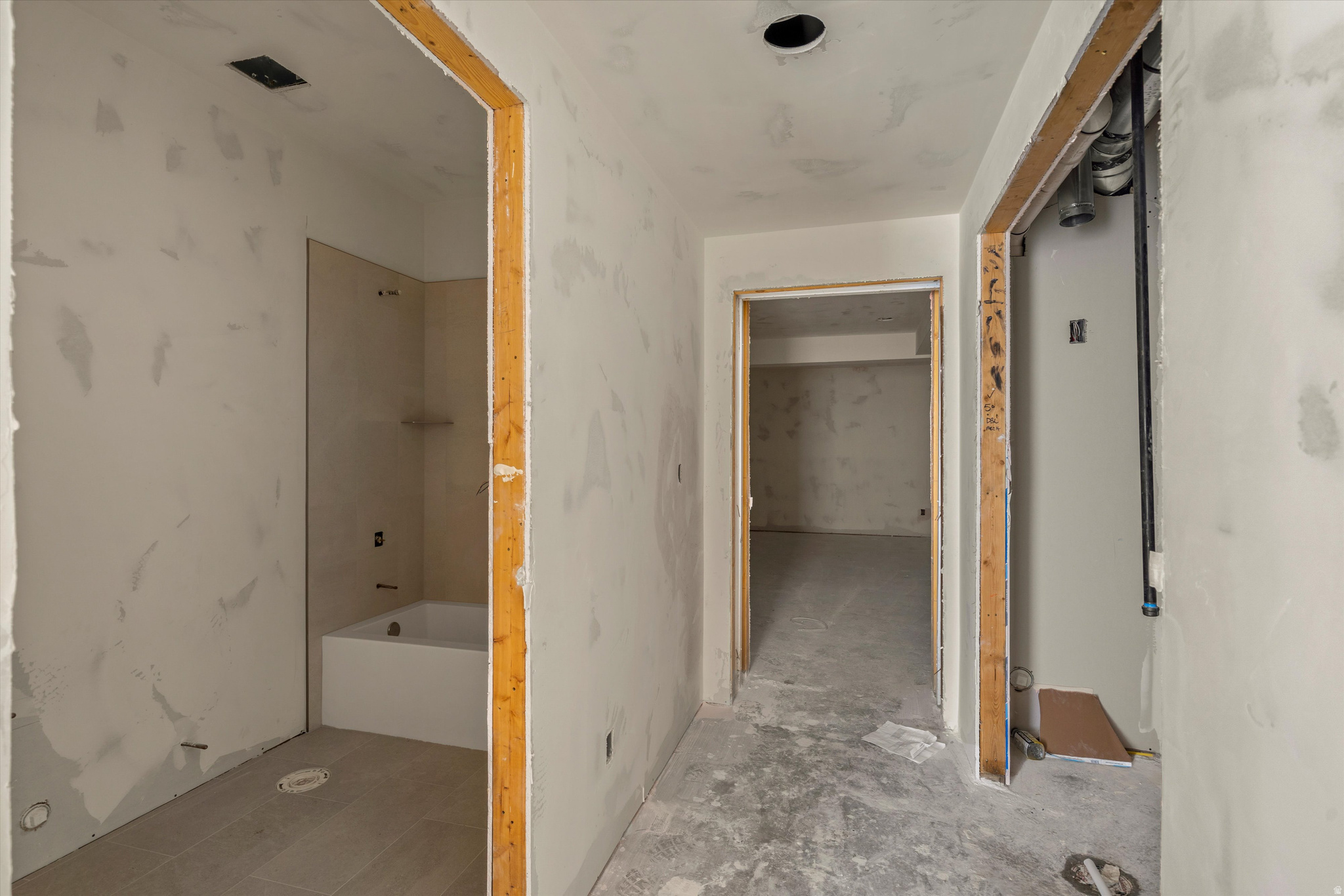 THE RIDGE TOWNHOMES - Residential