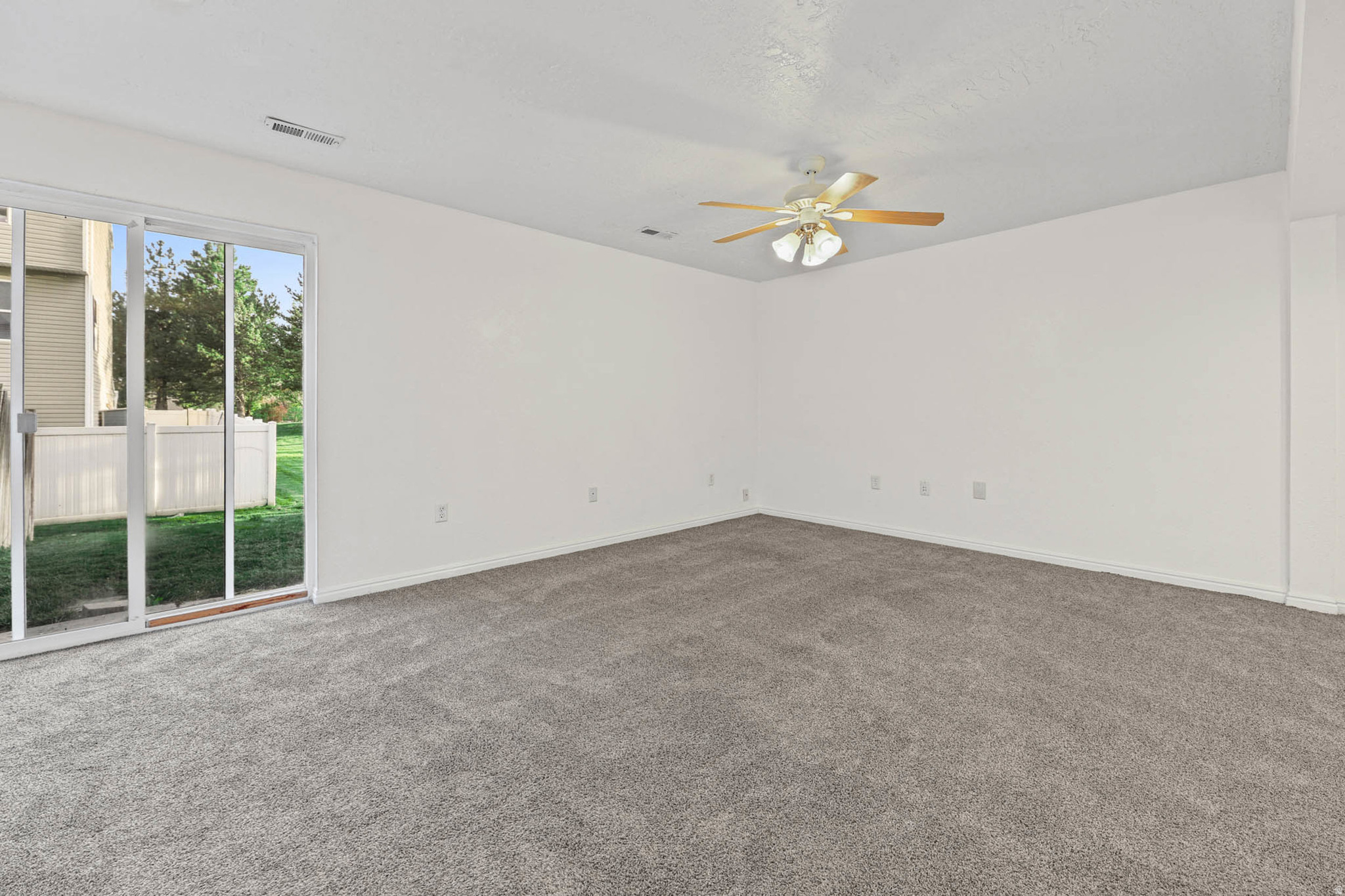 NEWCASTLE GREENE TOWNHOMES PUD - Residential