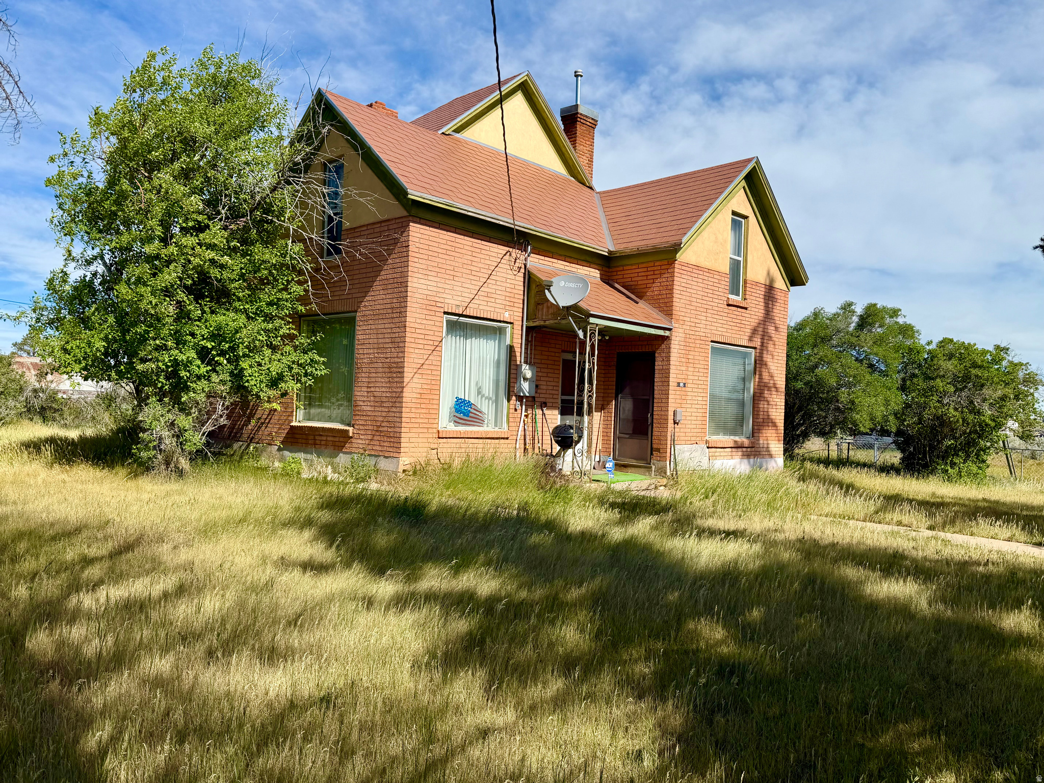 Beautiful home located in the heart of Woodruff.  Has a large metal garage to store all your toys or use it as a shop and build away.  20 minutes to Evanston Wyoming.  Just a short trip over the mountain in the summer to the Ogden area, close to national forest for hiking and riding ATV or horses.  There is 1.25 acres of land that could house livestock, raise your own chickens, have a garden.  All that is what makes country living the best.