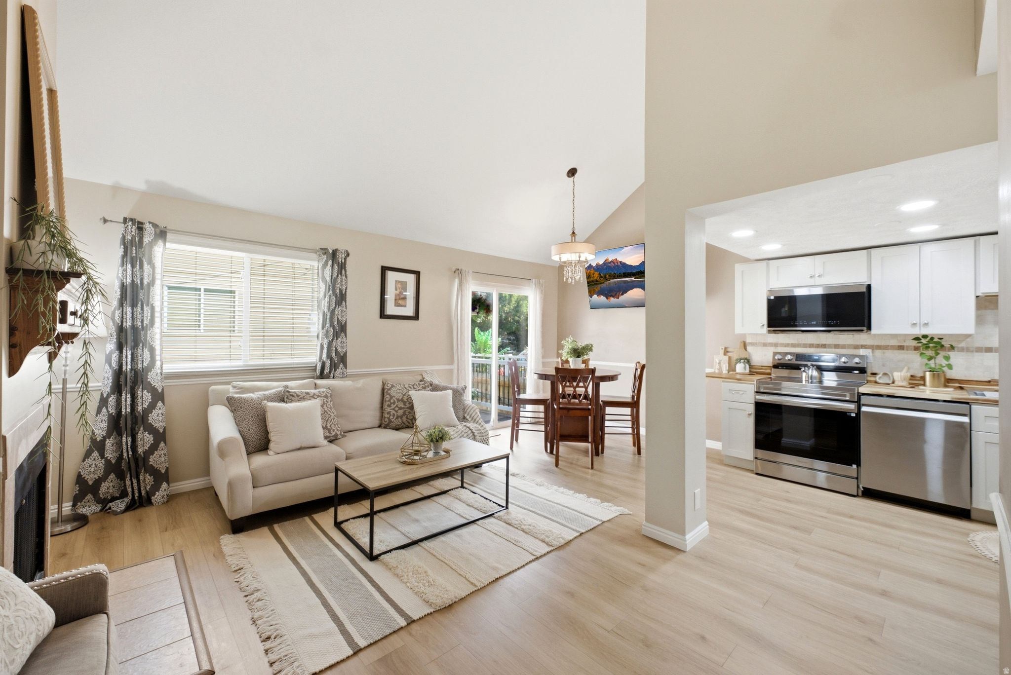 ORCHARD CORNERS - Residential