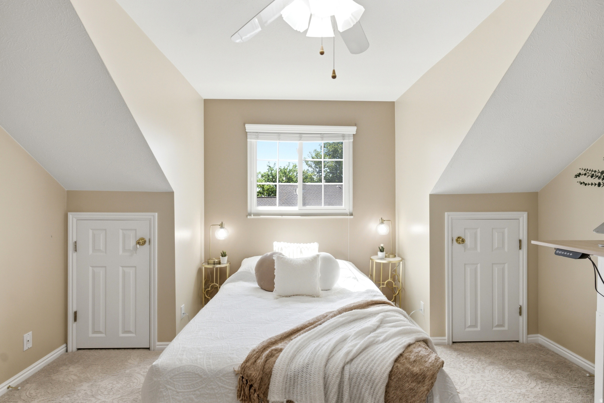 ORCHARD CORNERS - Residential