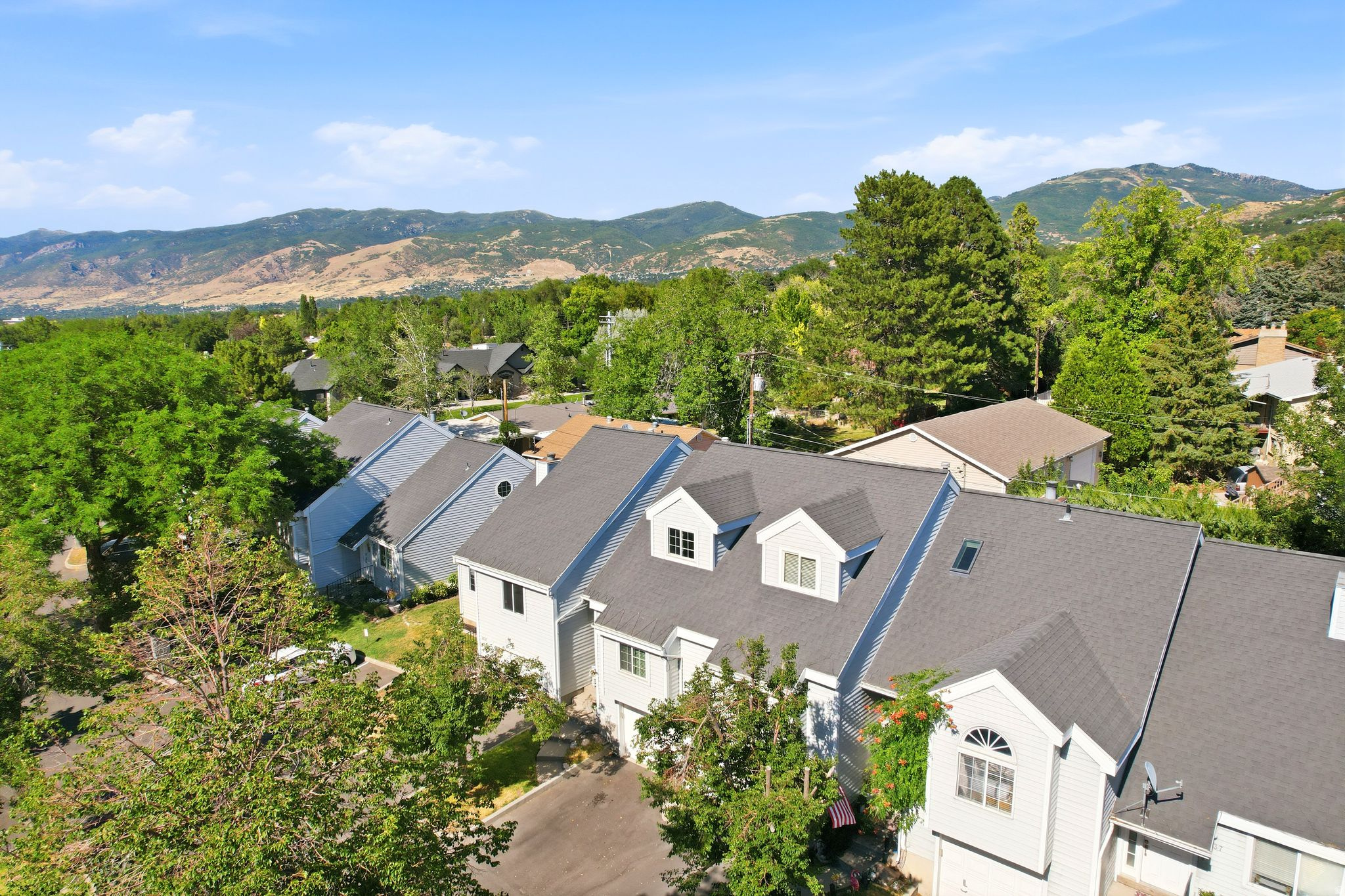 ORCHARD CORNERS - Residential