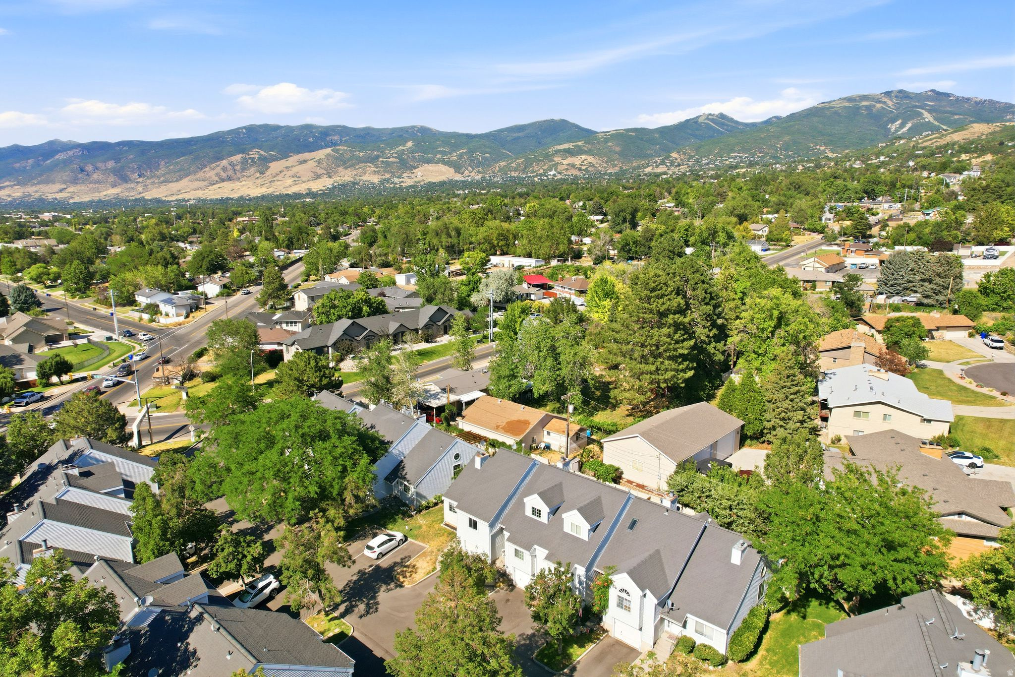 ORCHARD CORNERS - Residential
