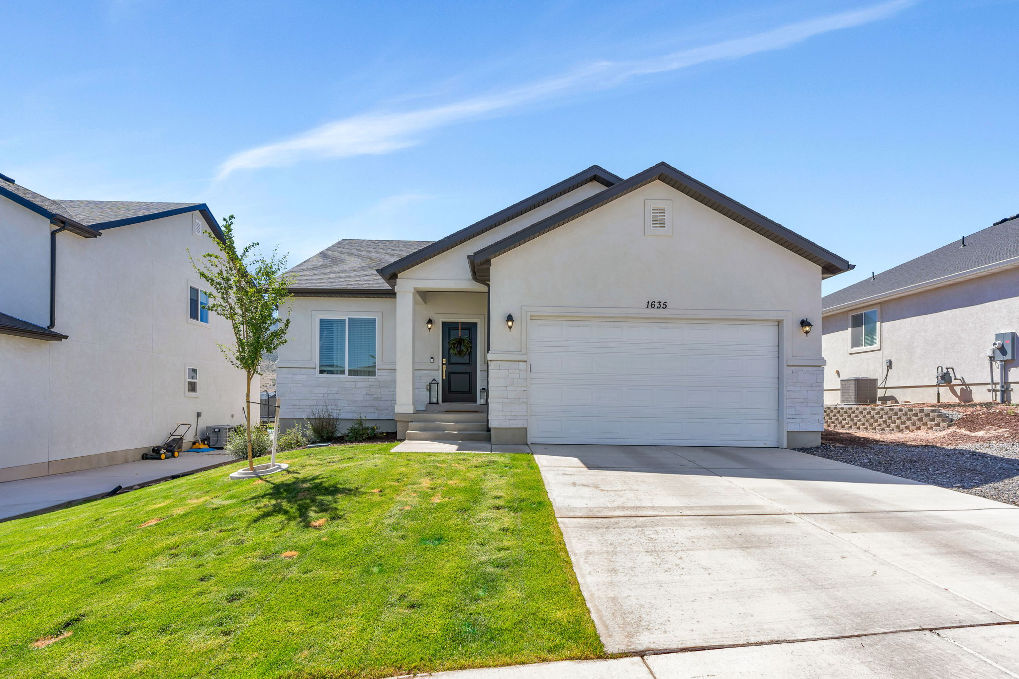 RIDGE - Residential