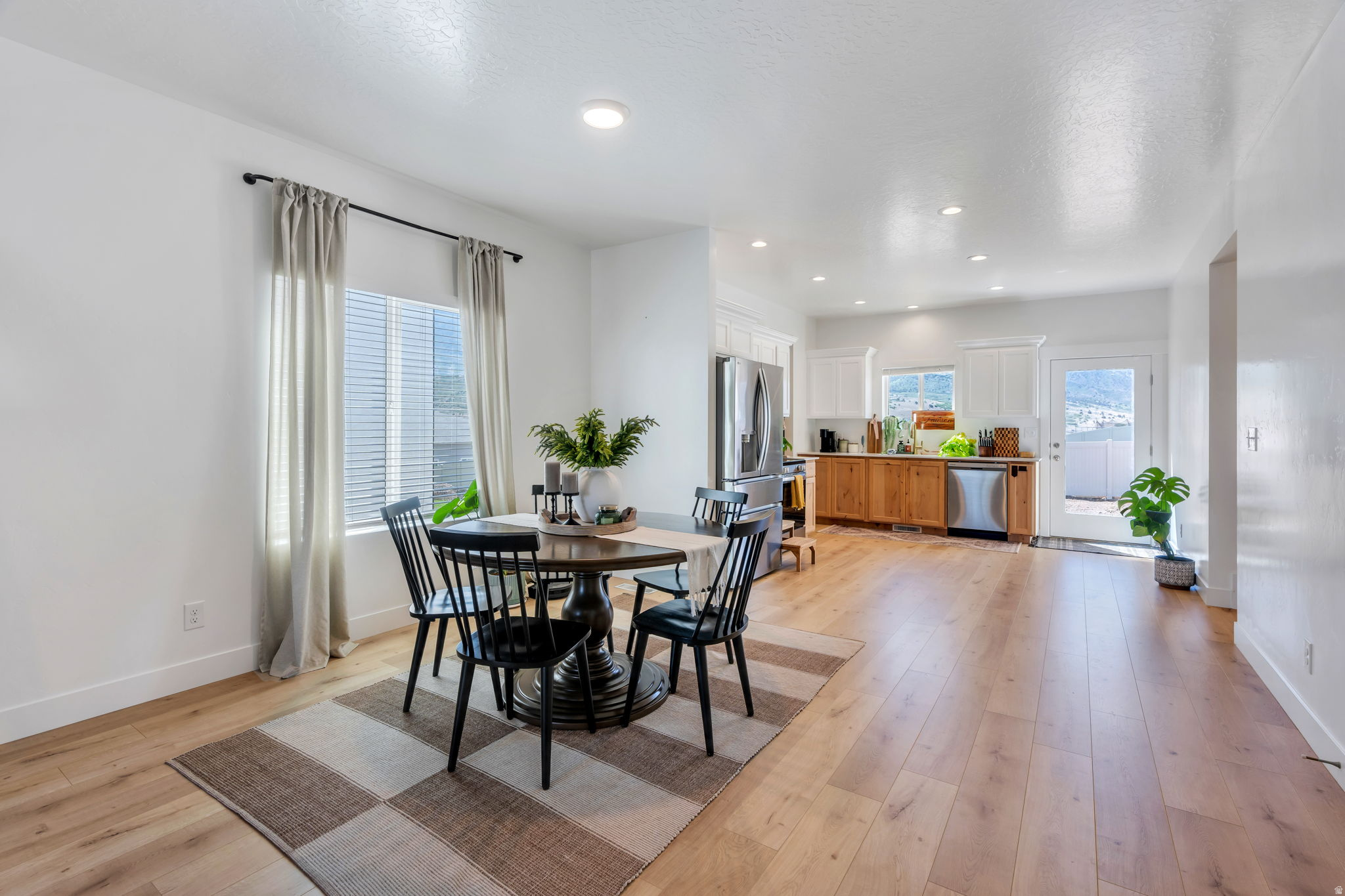 RIDGE - Residential