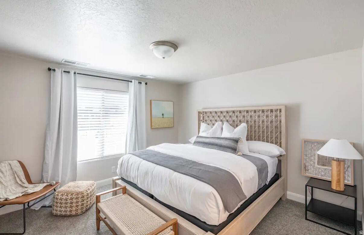 ESCAPES AT THE LEDGES PH 5 - Residential