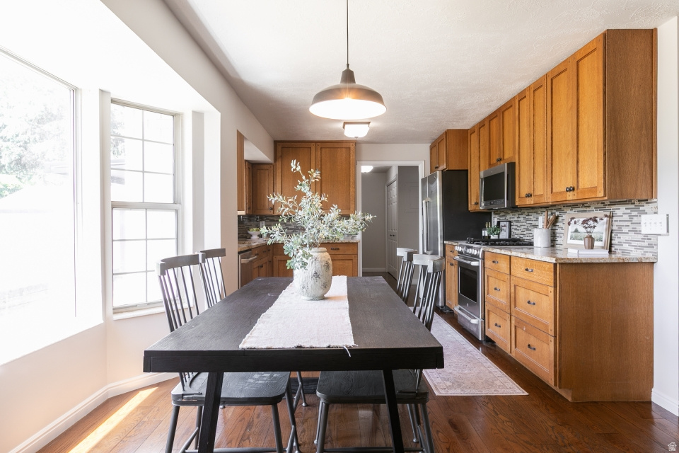 PONDEROSA HILL - Residential