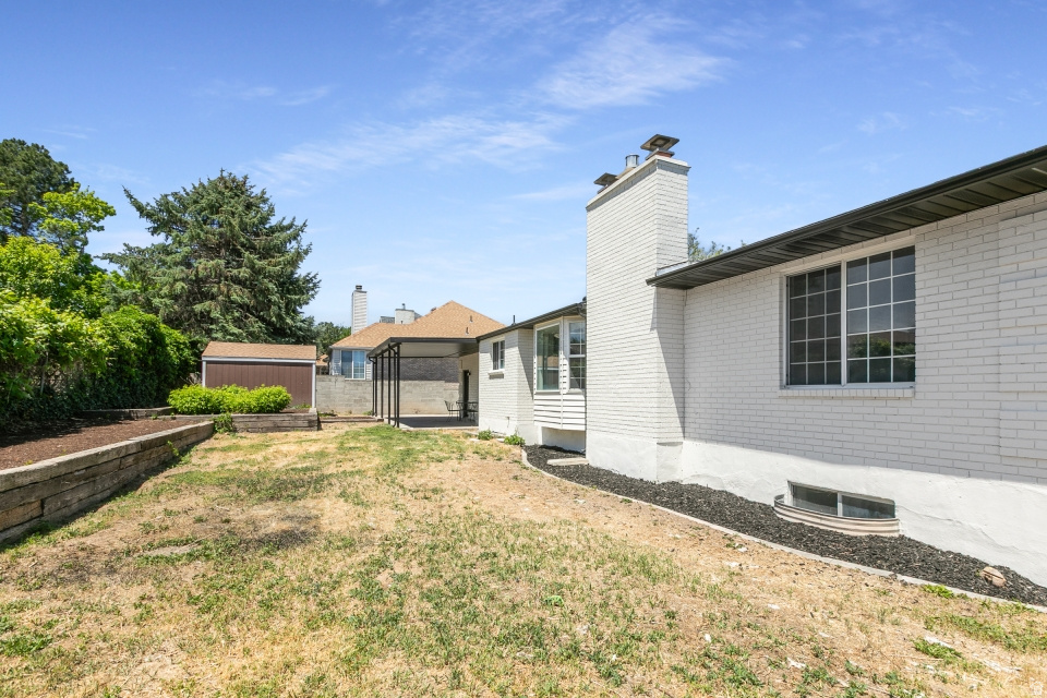 PONDEROSA HILL - Residential