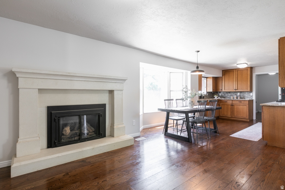 PONDEROSA HILL - Residential