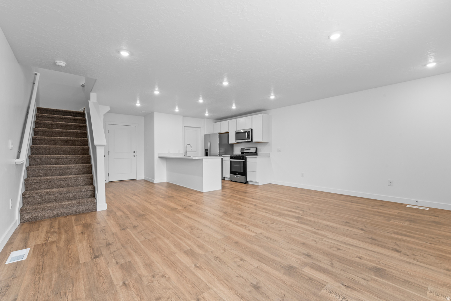 VIRIDIAN - Residential