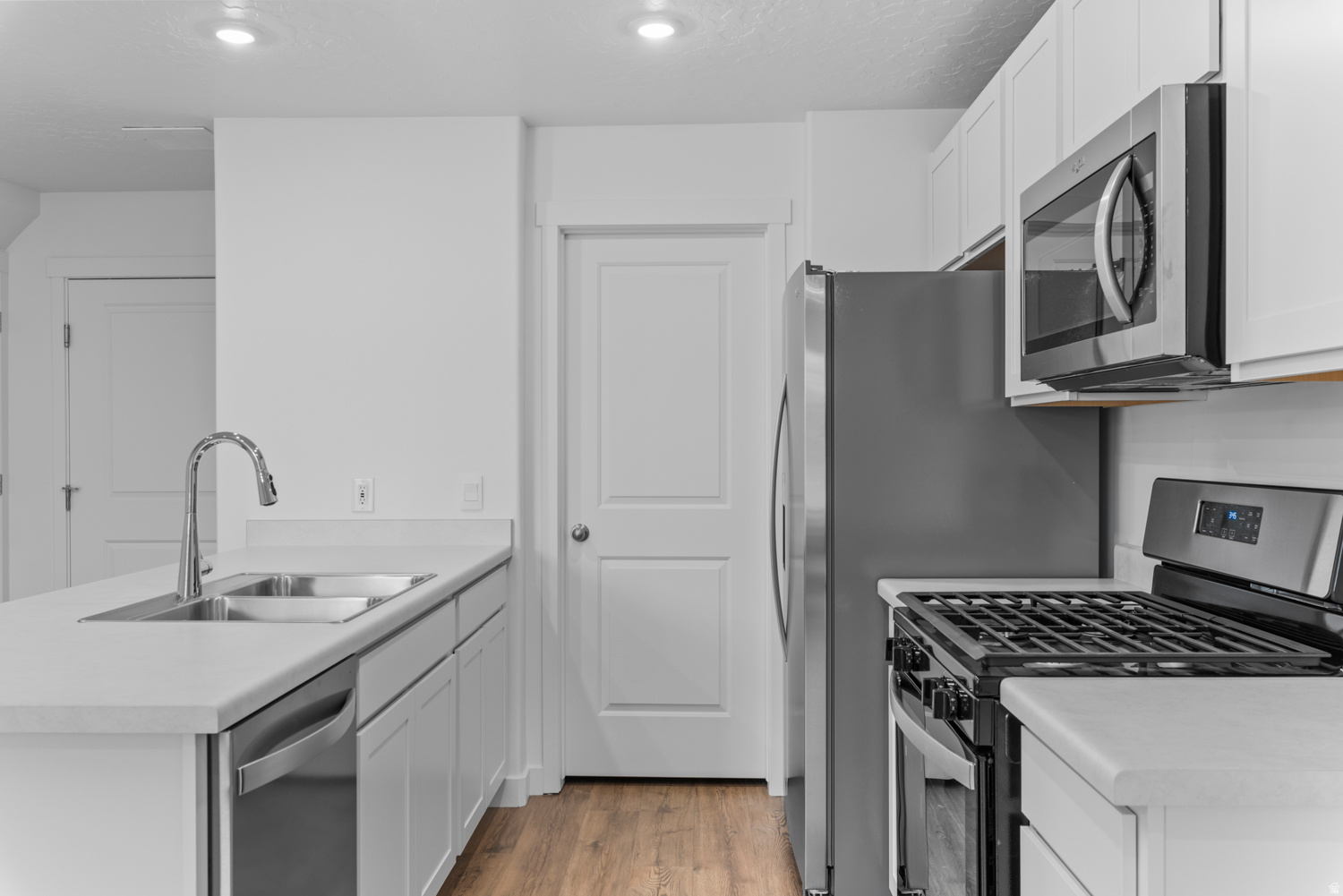 VIRIDIAN - Residential