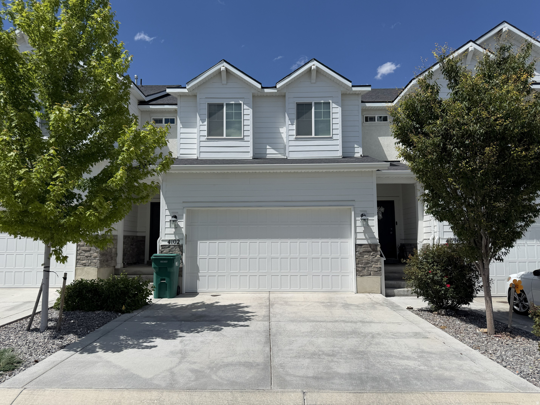 HARMONY TOWNHOMES - Residential
