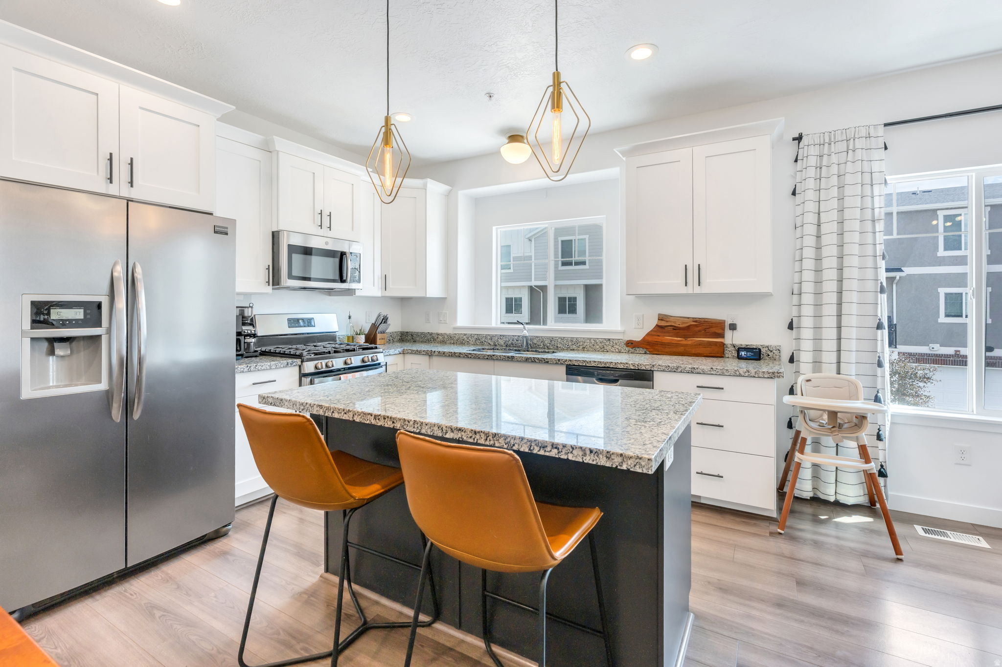 PARKSIDE - Residential